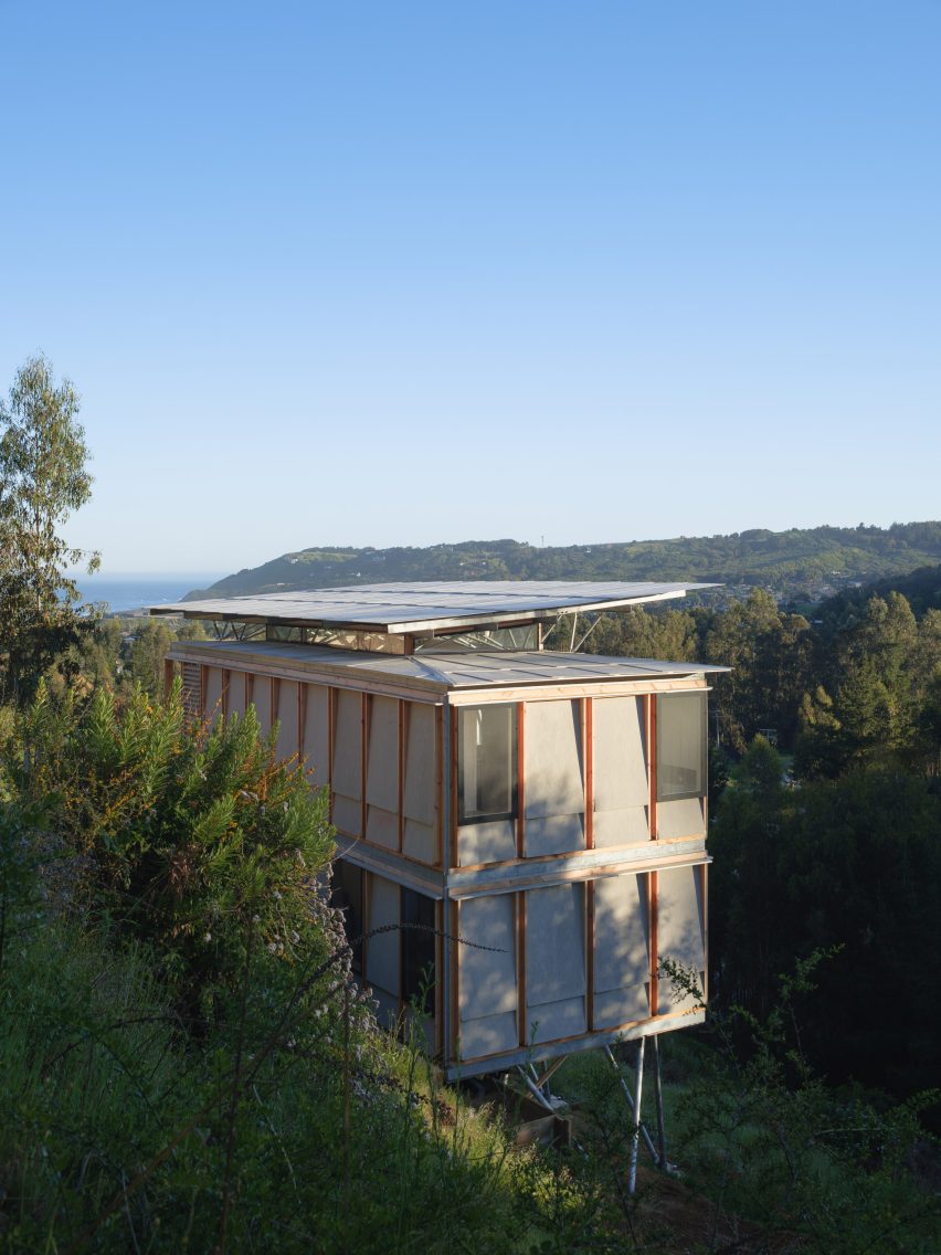 Chilean modular housing prototype uses stilts to traverse difficult site