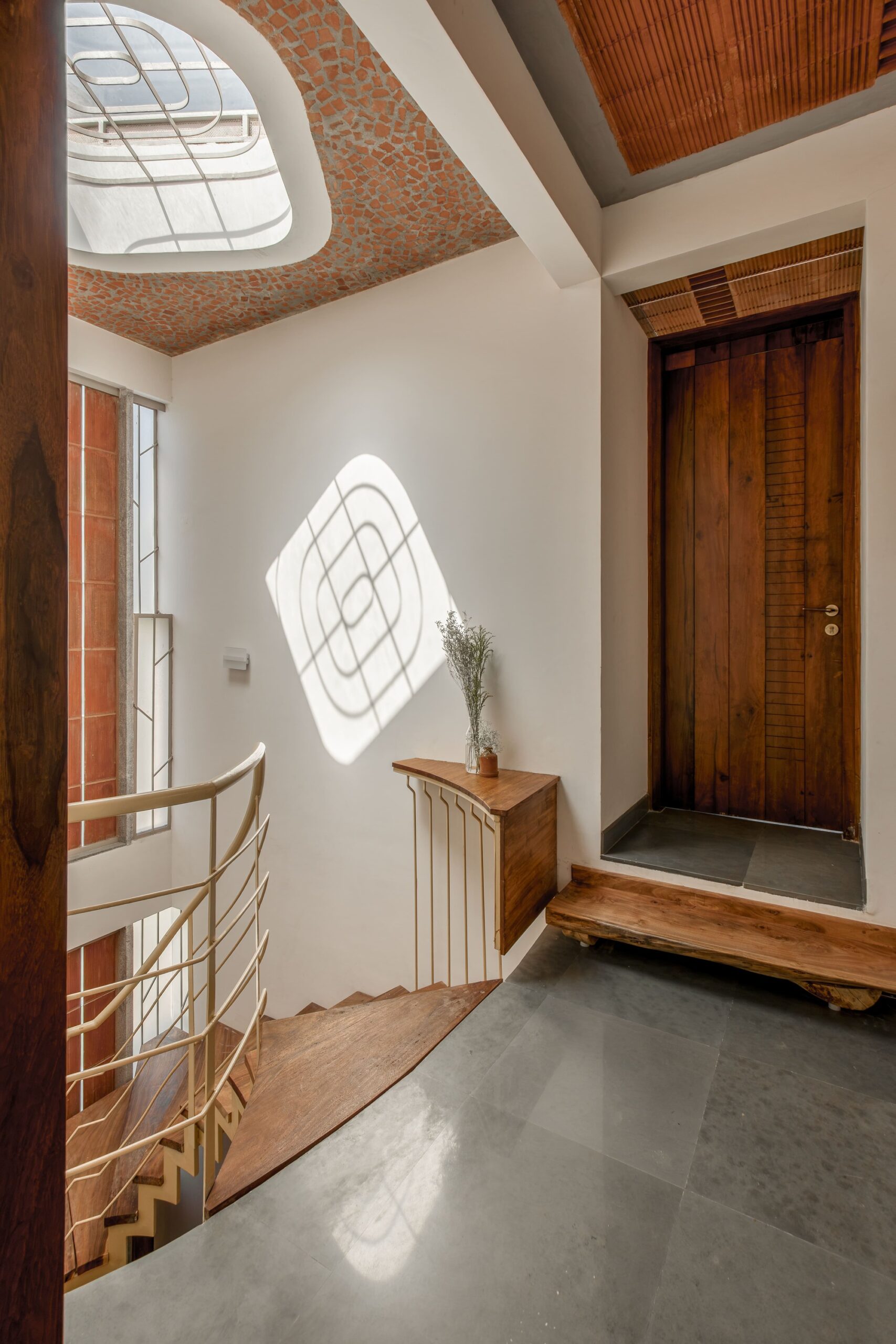 Arth Home / Wright Inspires