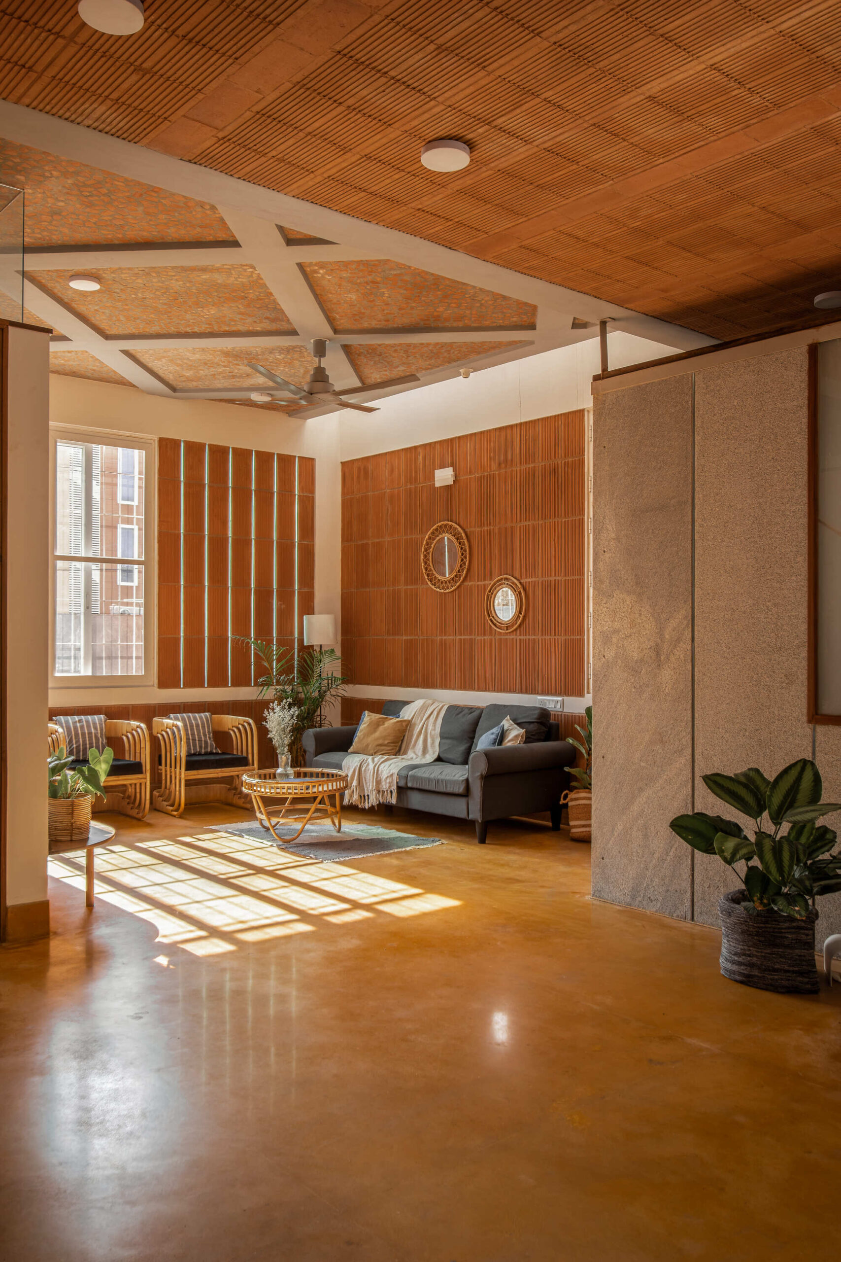 Arth Home / Wright Inspires