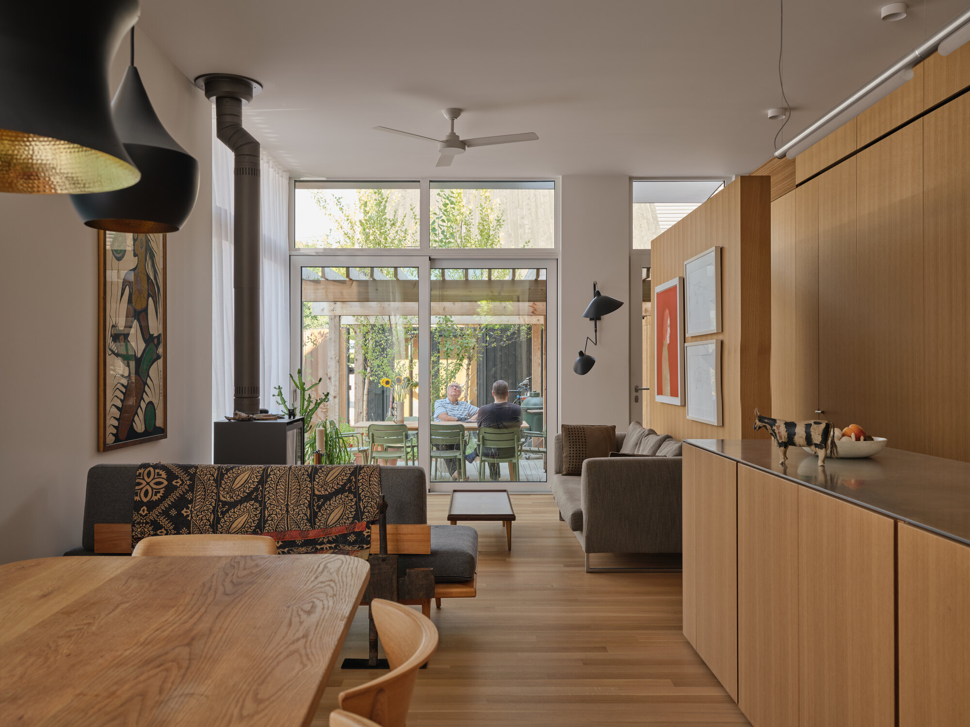 Ulster House — первая multiplex condominium в Торонто от LGA Architectural Partners