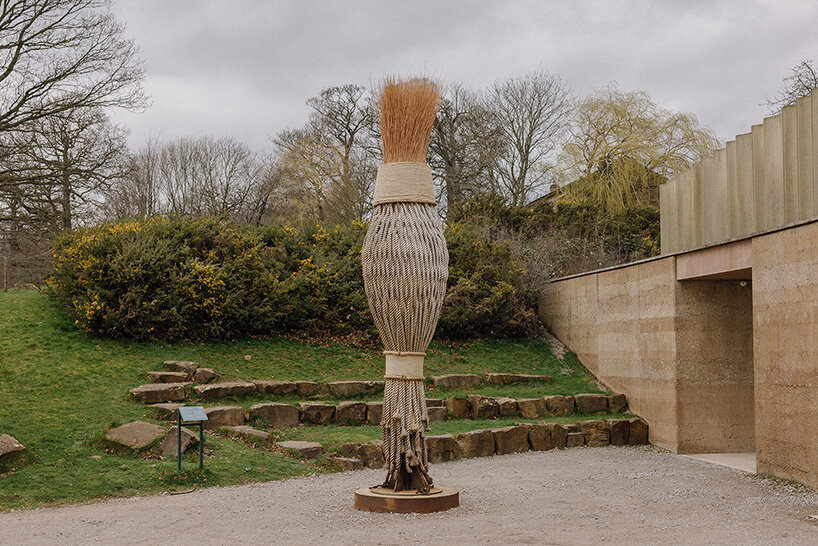 LR Vandy представляет в Yorkshire Sculpture Park rope-скульптуры о труде, движении и коллективном сопротивлении