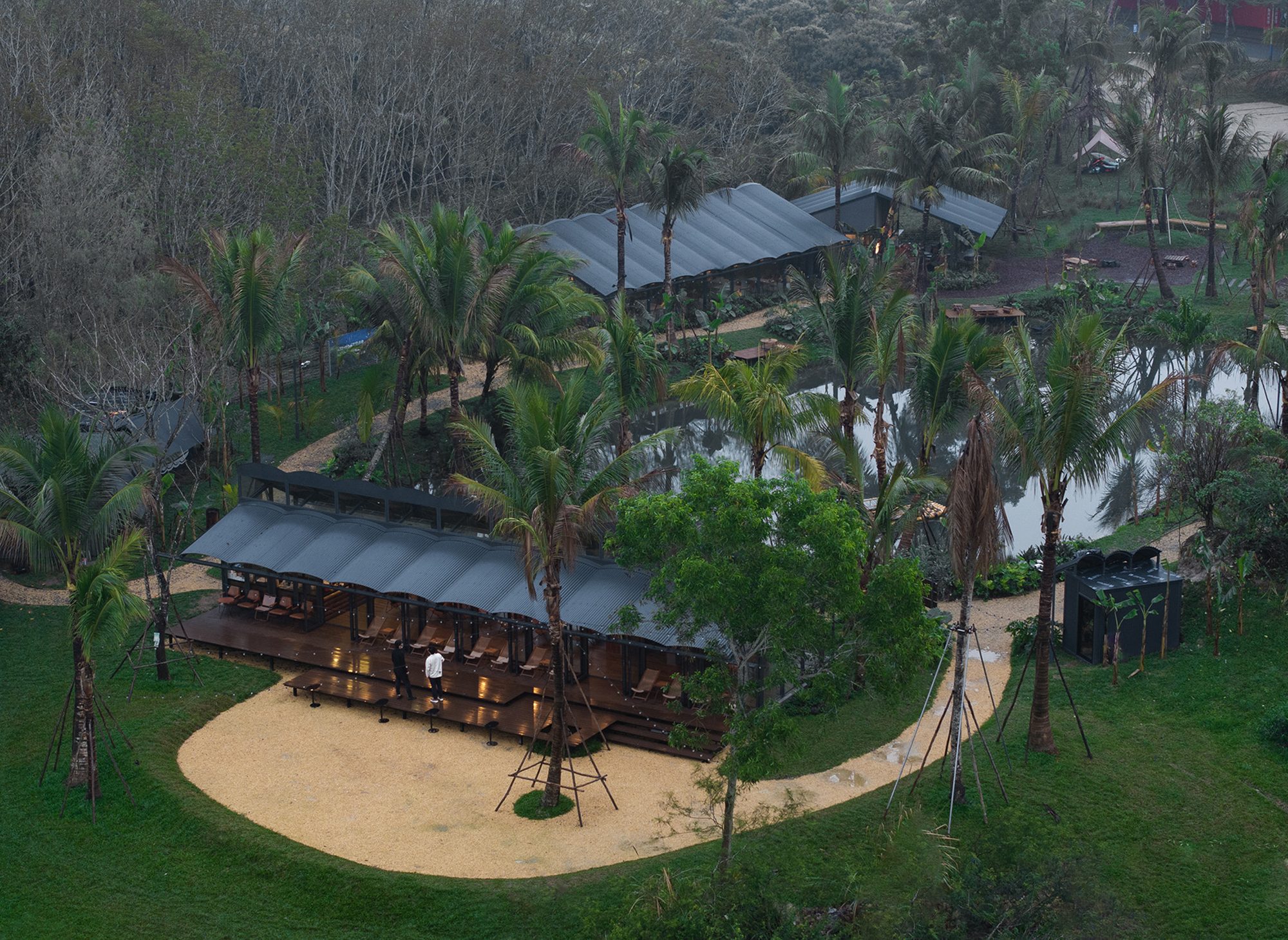 LUXEFARM Waterbird Park Pavilion / Atelier OO