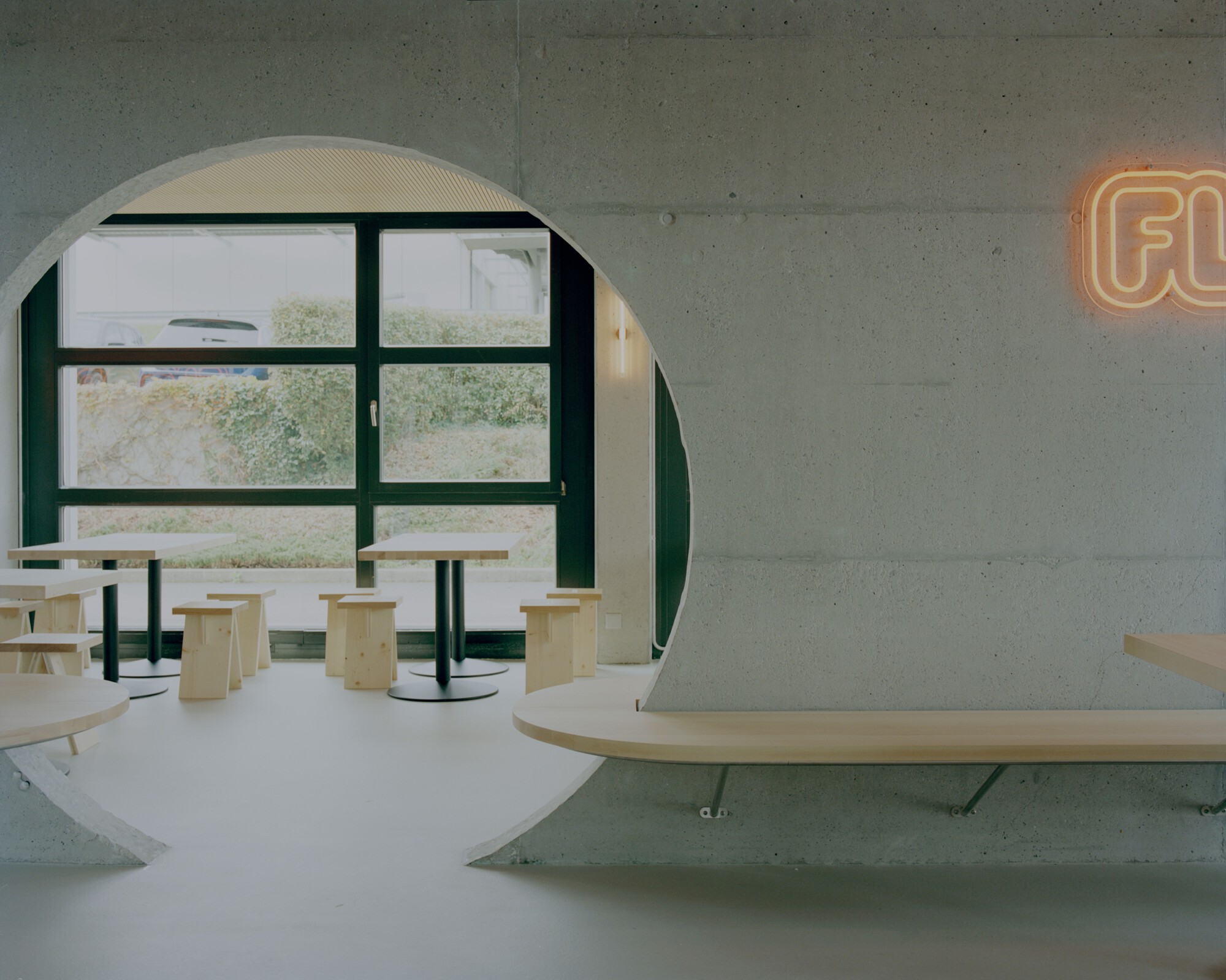 Ресторан Eleventhfloor / Noue Studio