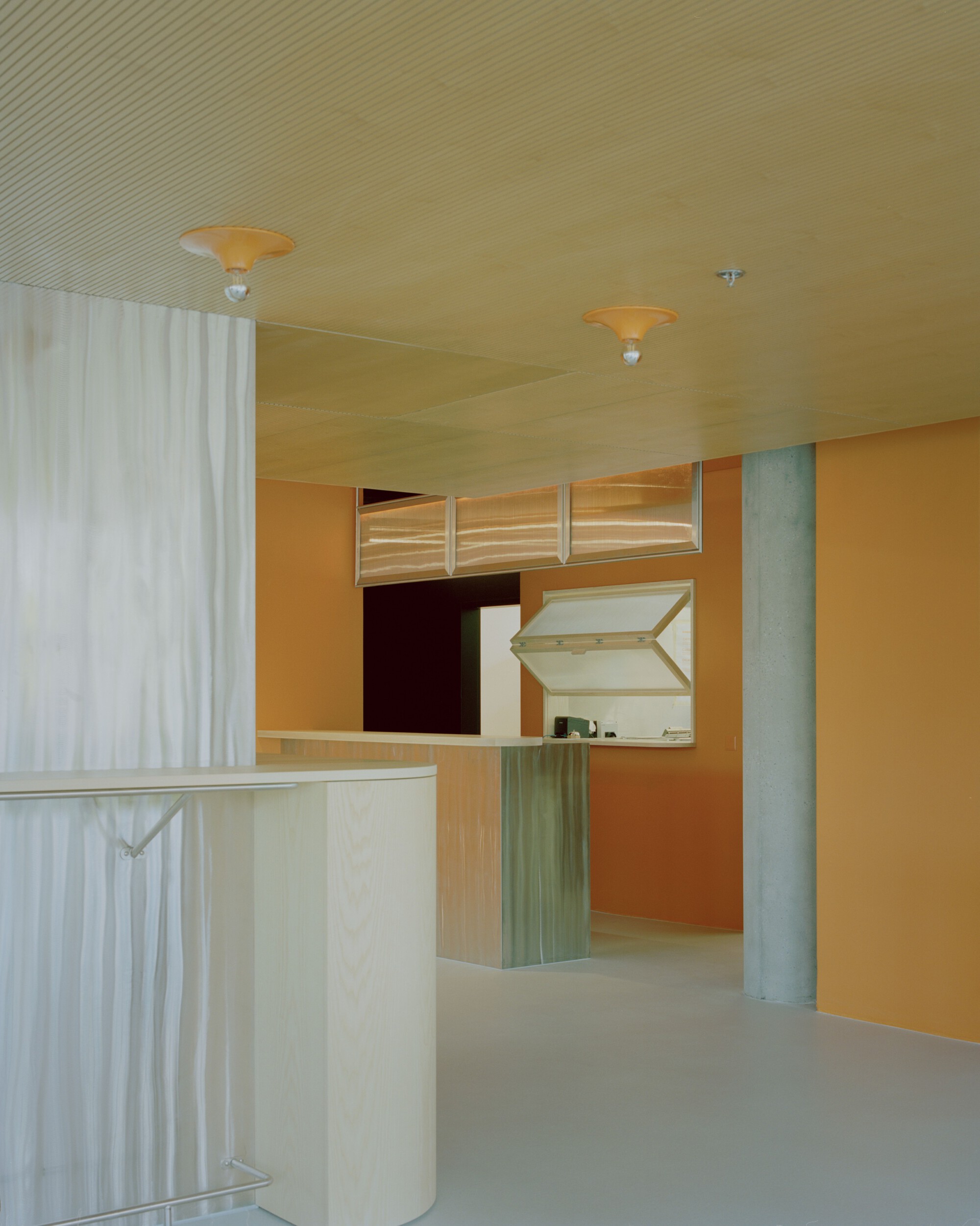 Ресторан Eleventhfloor / Noue Studio