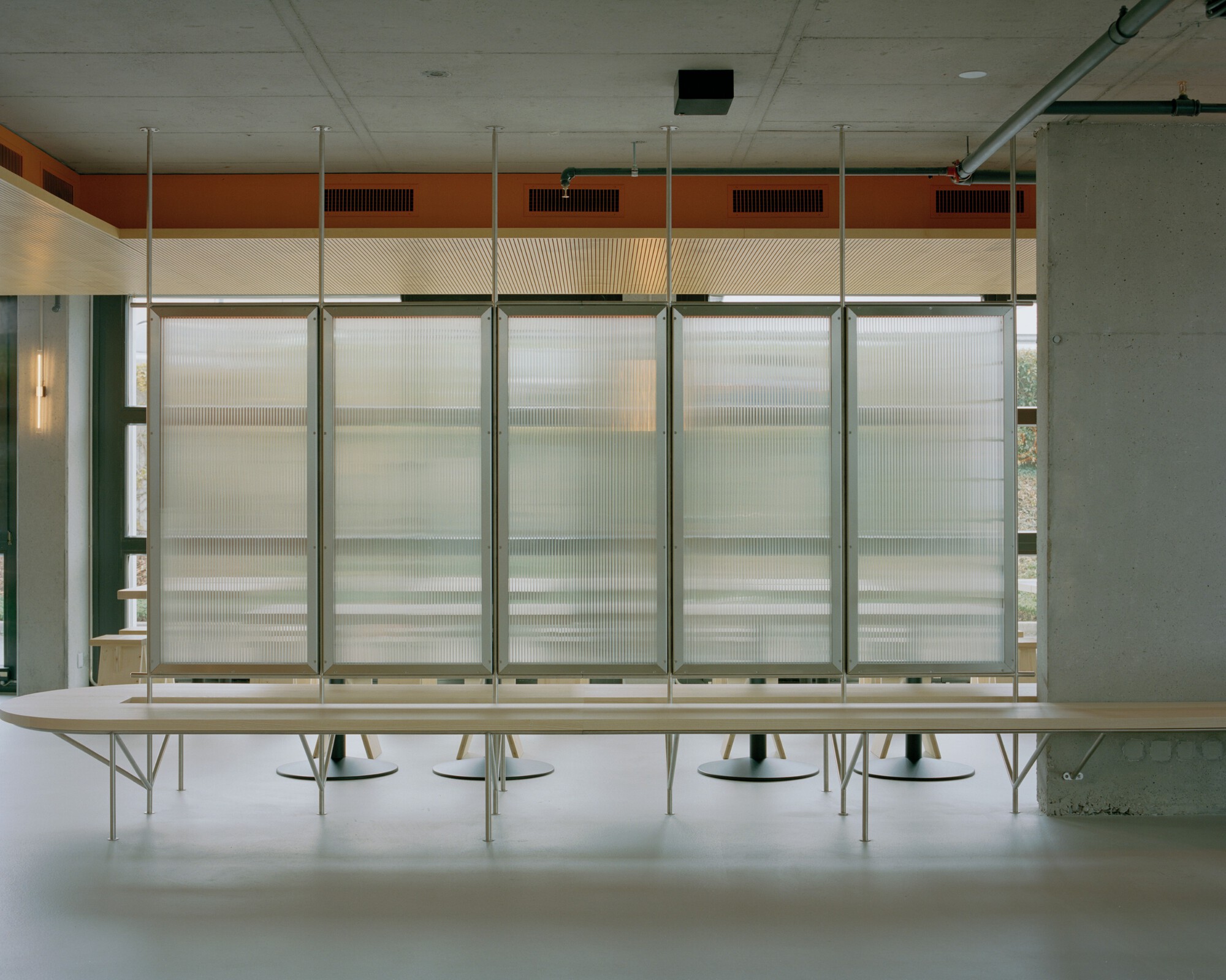 Ресторан Eleventhfloor / Noue Studio