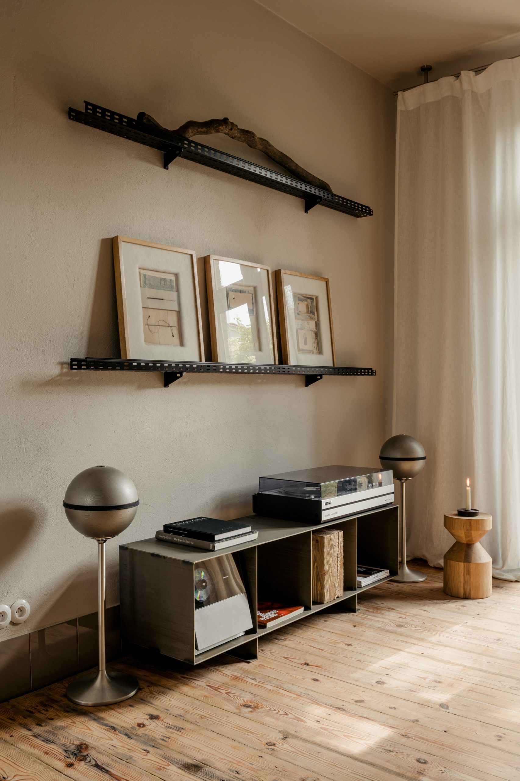 P81 House: бережная реставрация дома 1932 года в Познани от wiercinski-studio