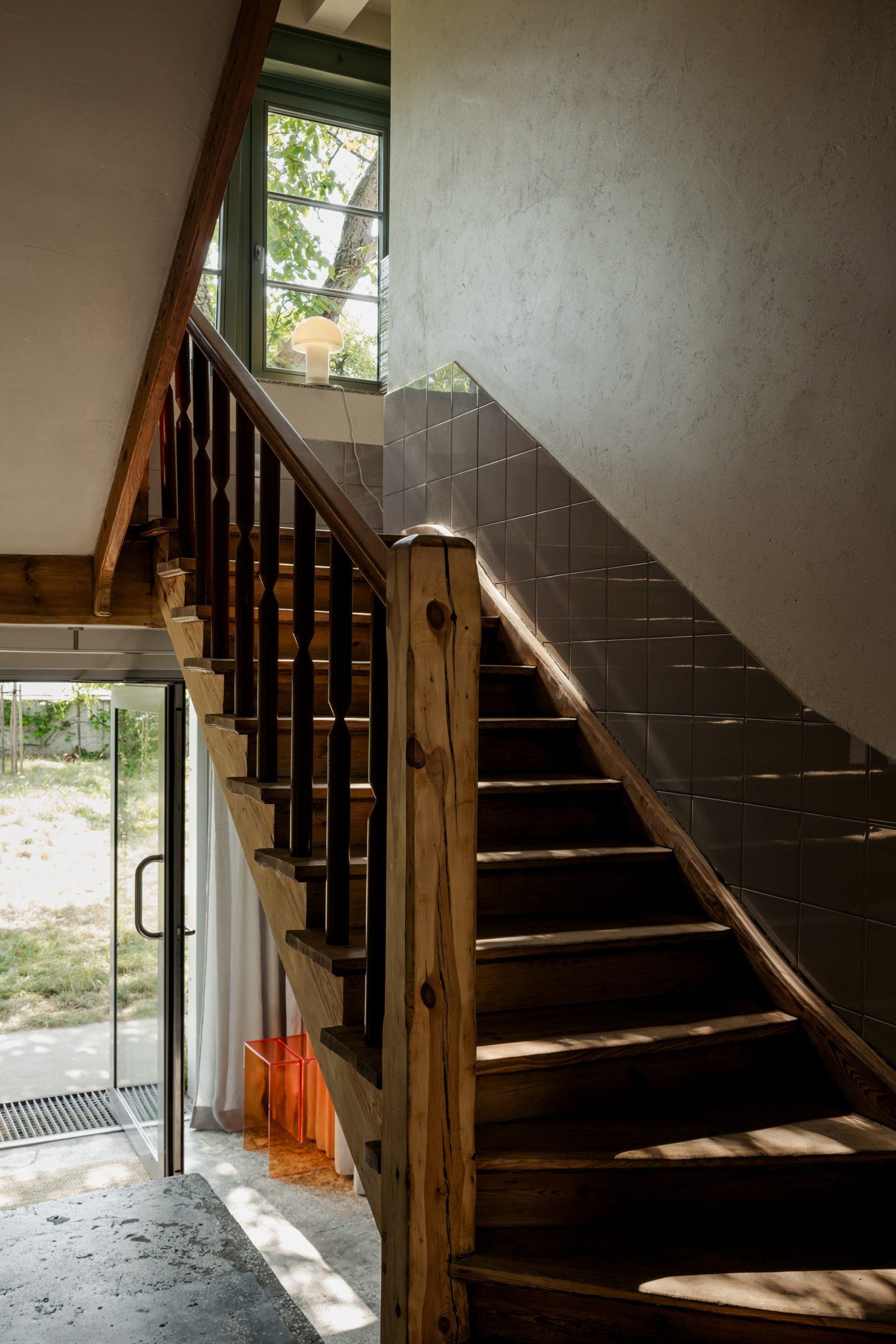 P81 House: бережная реставрация дома 1932 года в Познани от wiercinski-studio