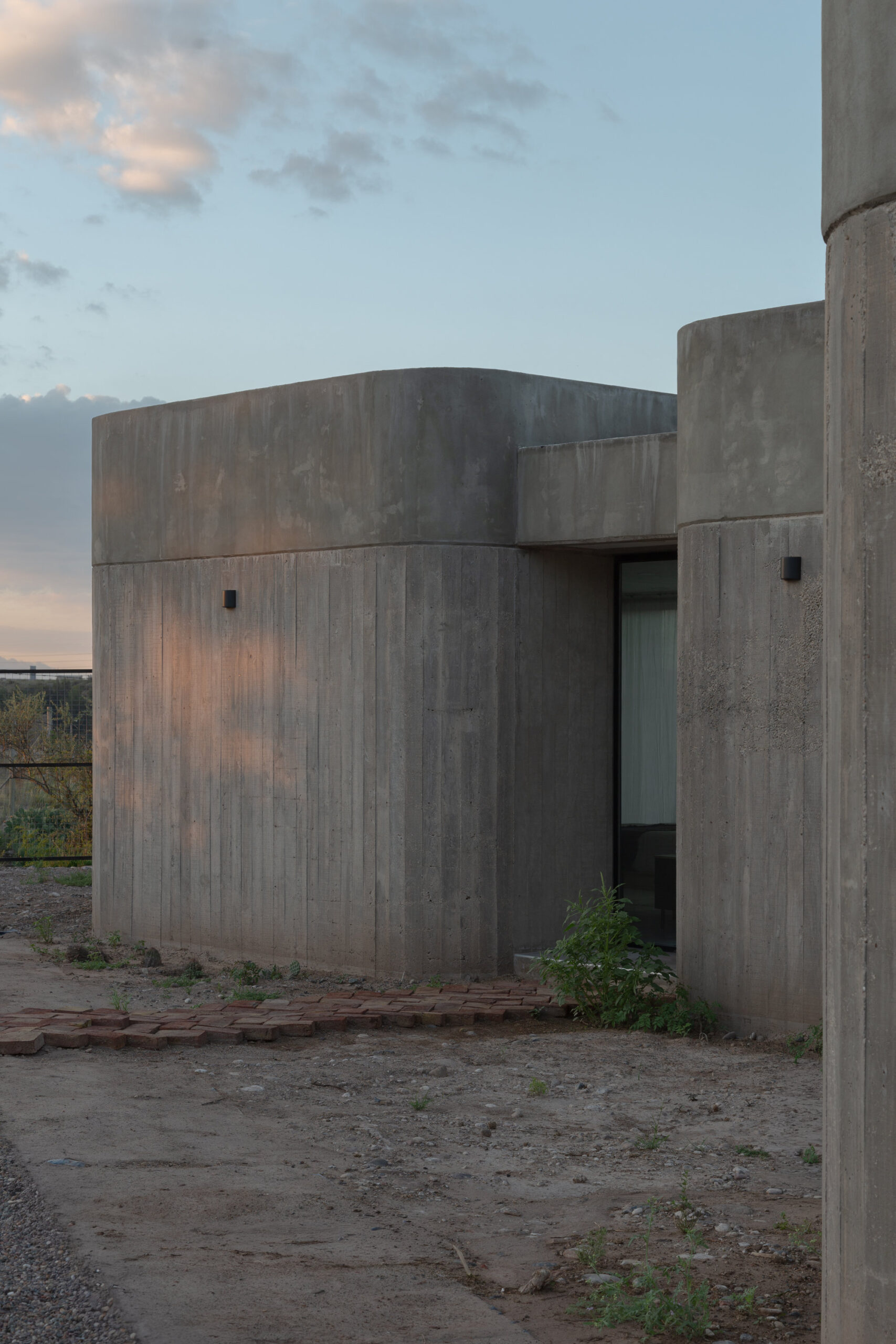 SCV Complex Cabins / ONA - Oficina Nómada de Arquitectura