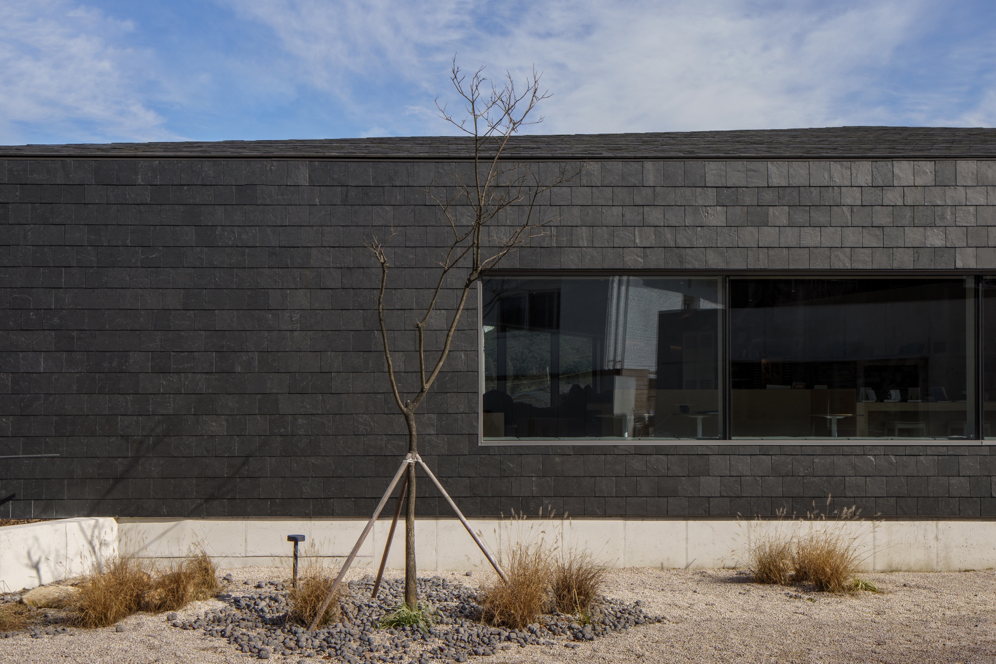 Second Chance Library / ODDs&ENDs architects