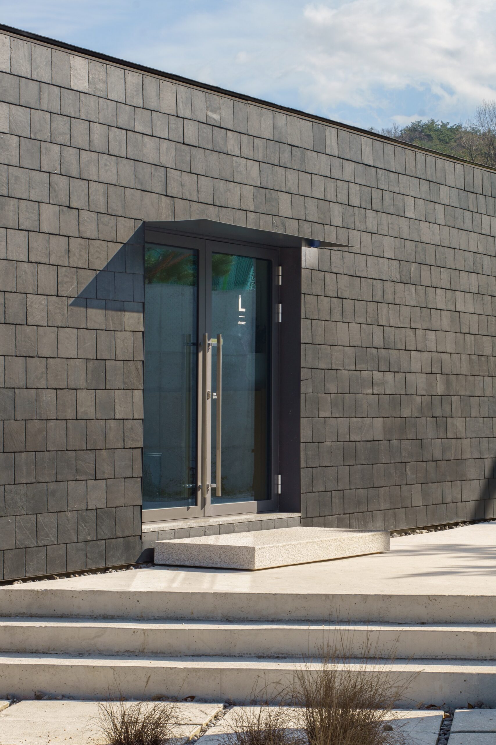 Second Chance Library / ODDs&ENDs architects