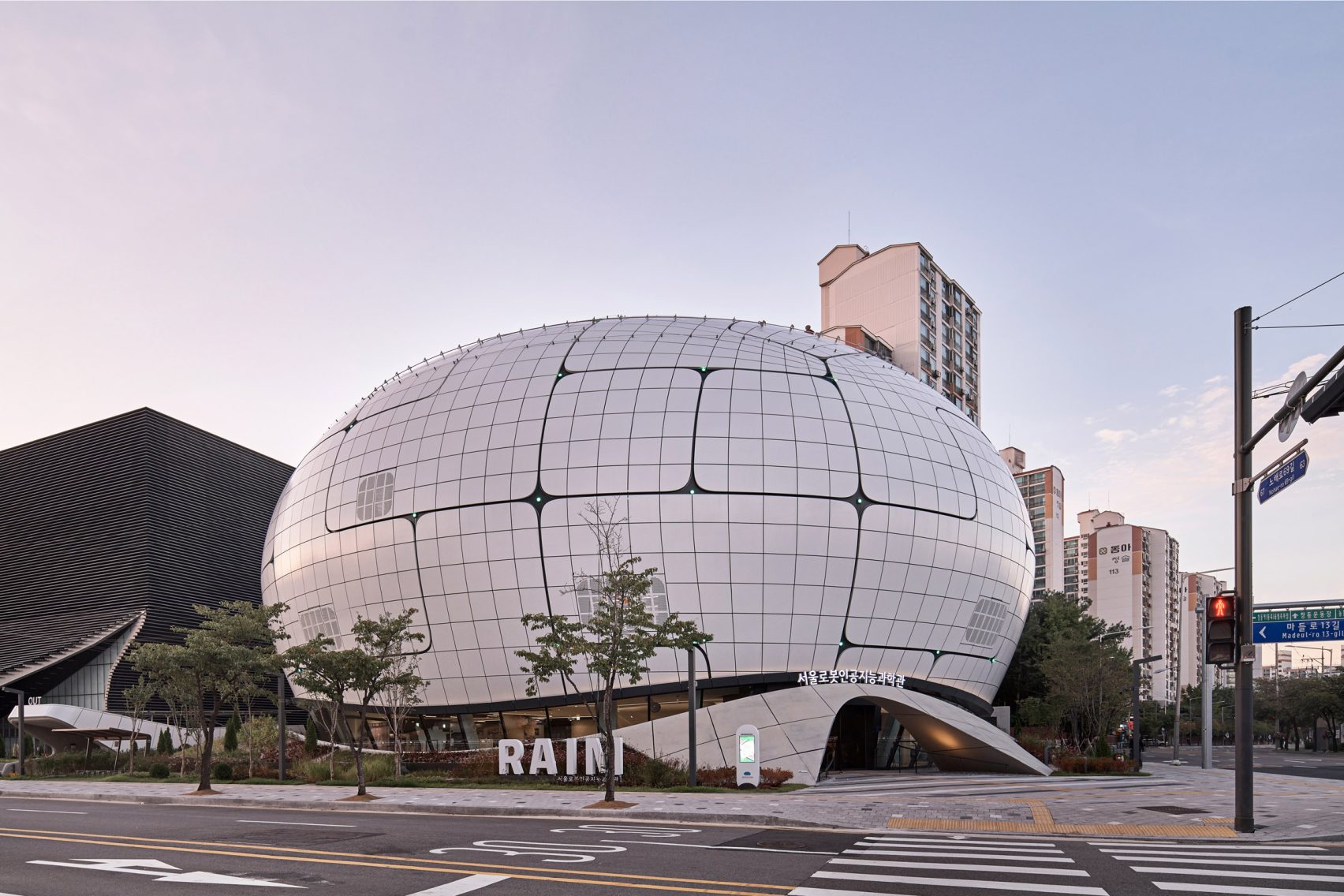 Параметрический дизайн в Seoul Robot & AI Museum: архитектура как «убежище и педагогика»
