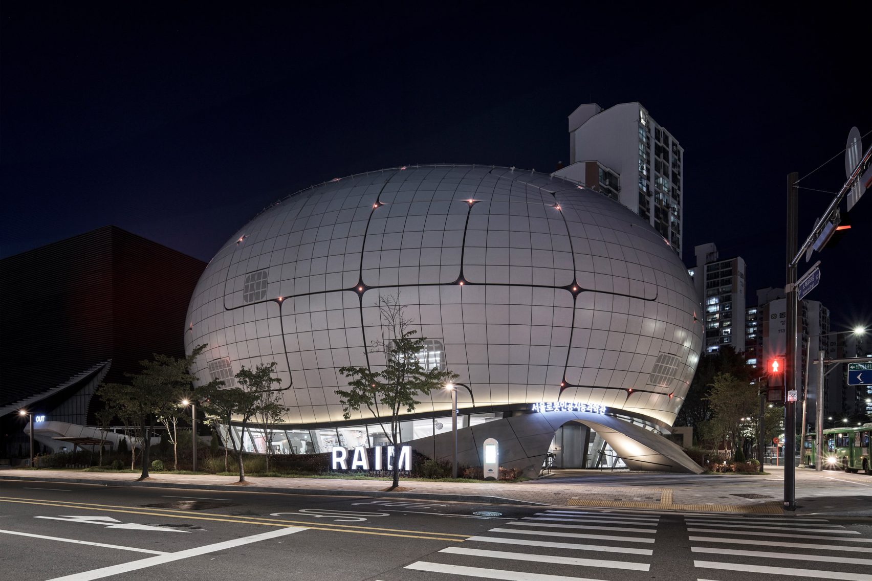 Параметрический дизайн в Seoul Robot & AI Museum: архитектура как «убежище и педагогика»
