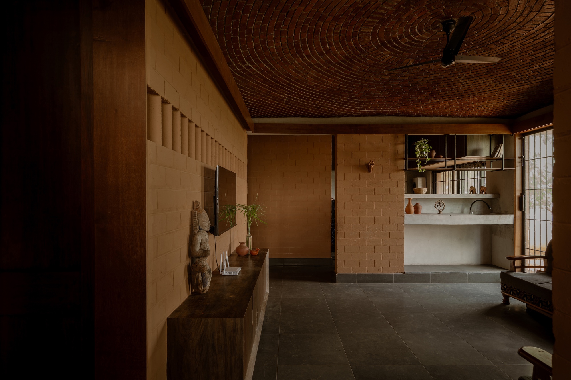 Sudhagar's Mud House / Aagaram Architects