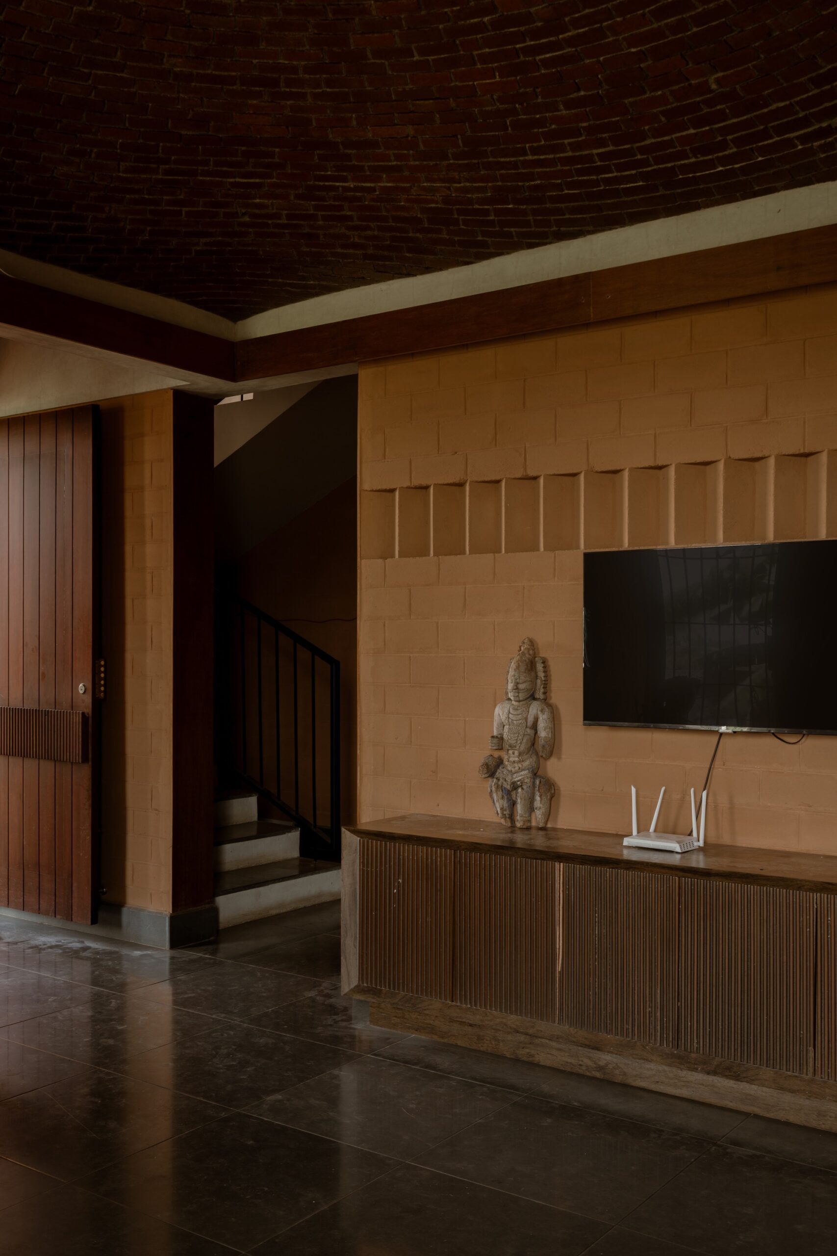 Sudhagar's Mud House / Aagaram Architects