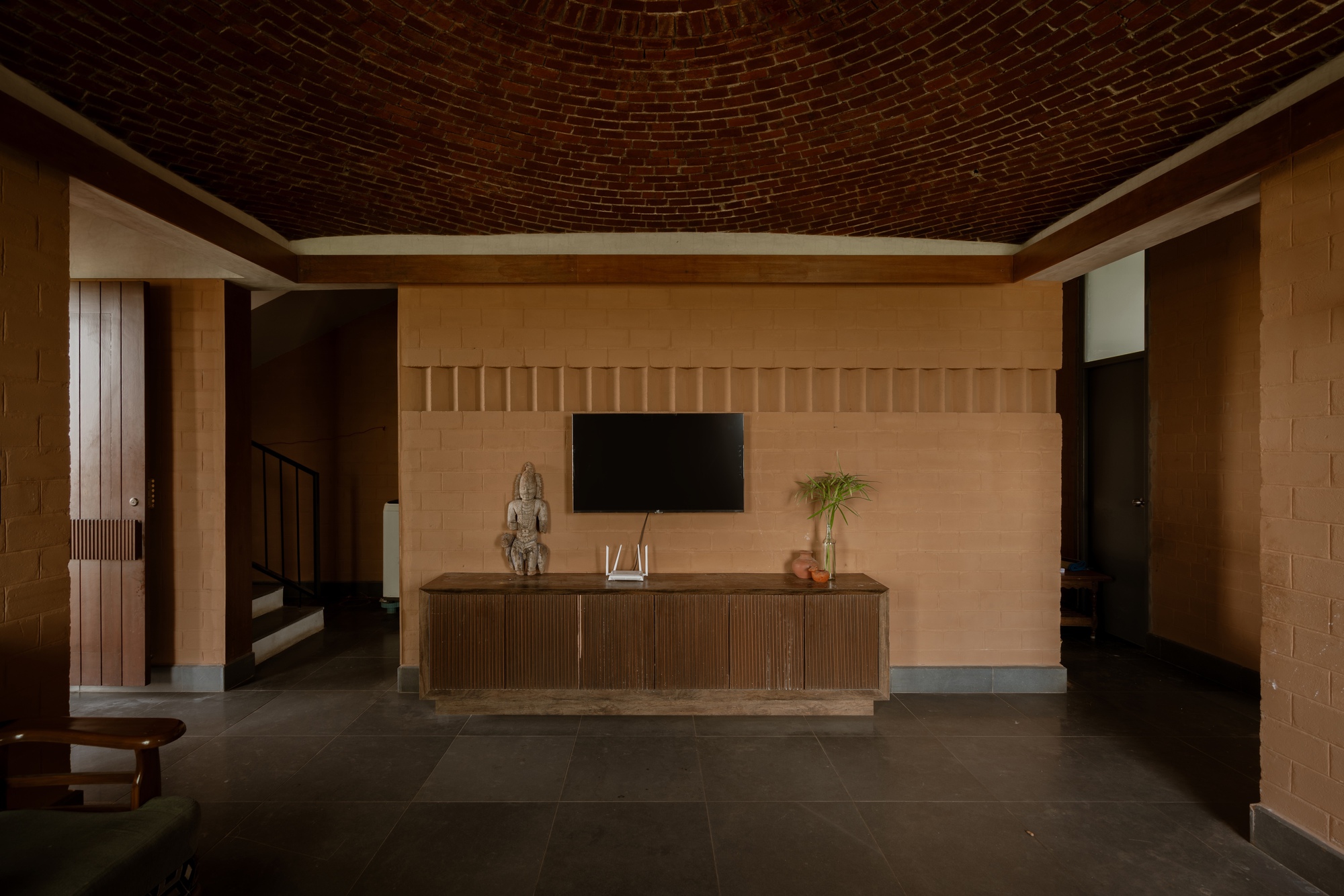 Sudhagar's Mud House / Aagaram Architects