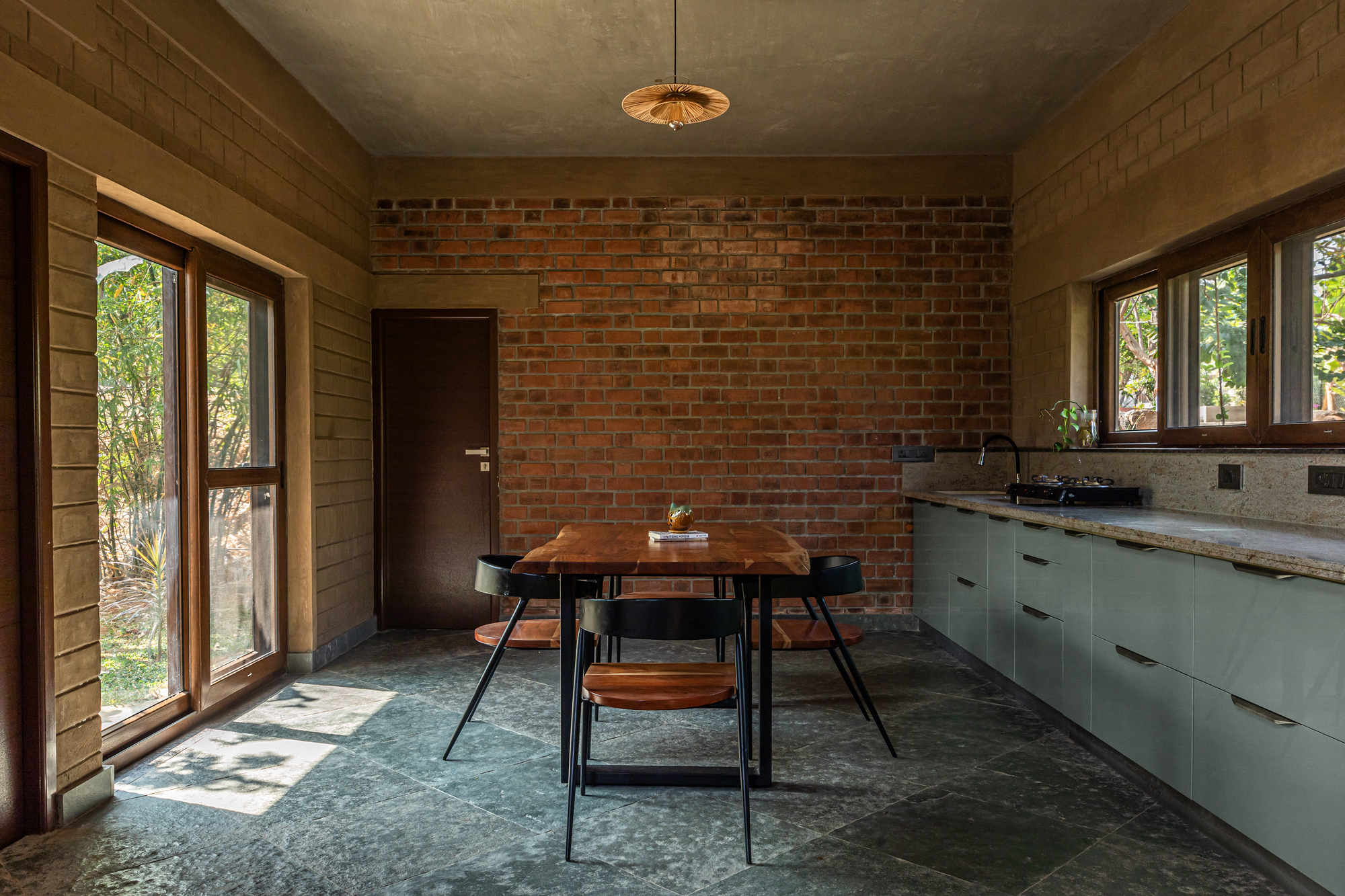Svatman Farmhouse / HabitArt Architecture Studio
