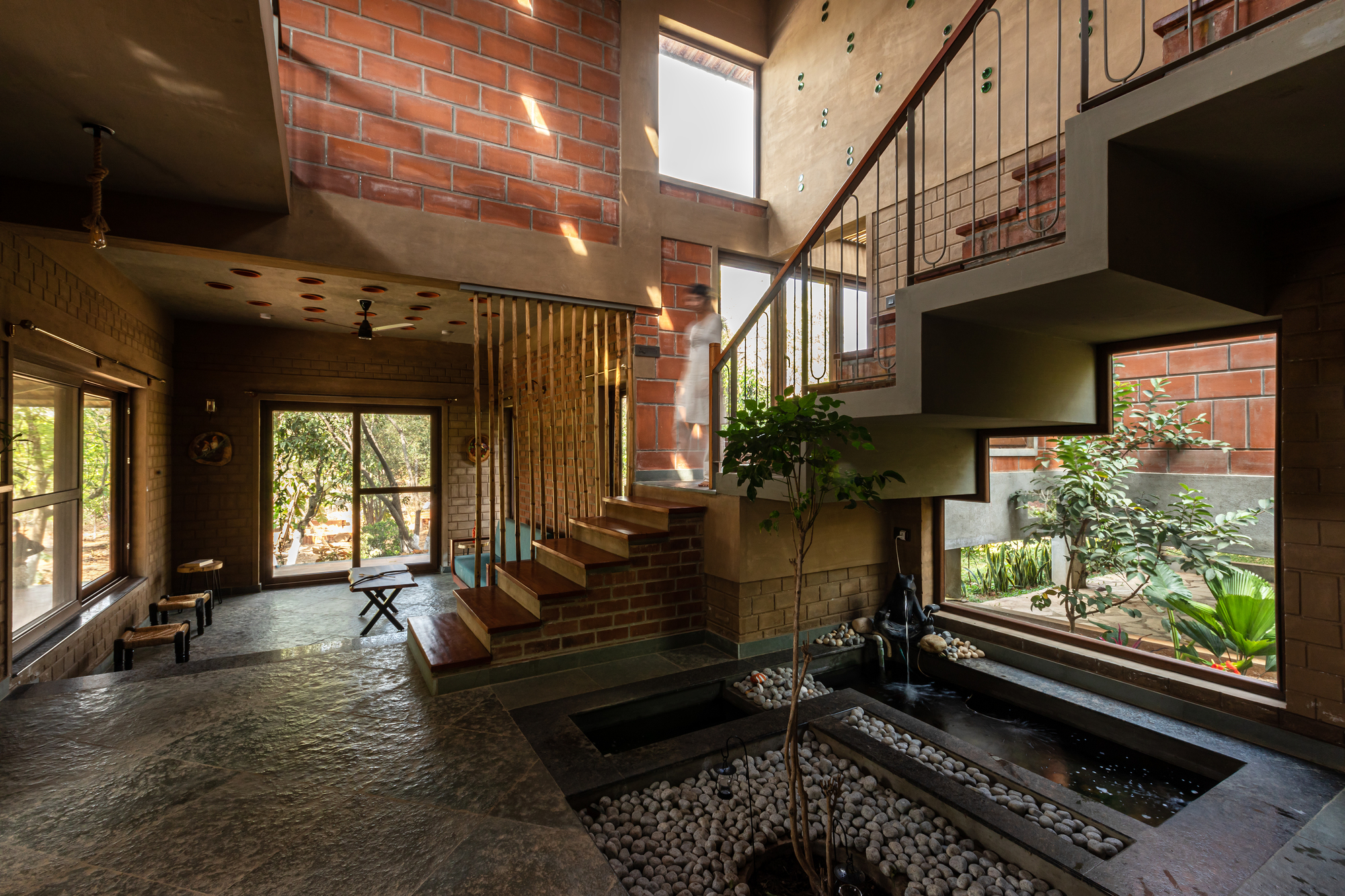 Svatman Farmhouse / HabitArt Architecture Studio