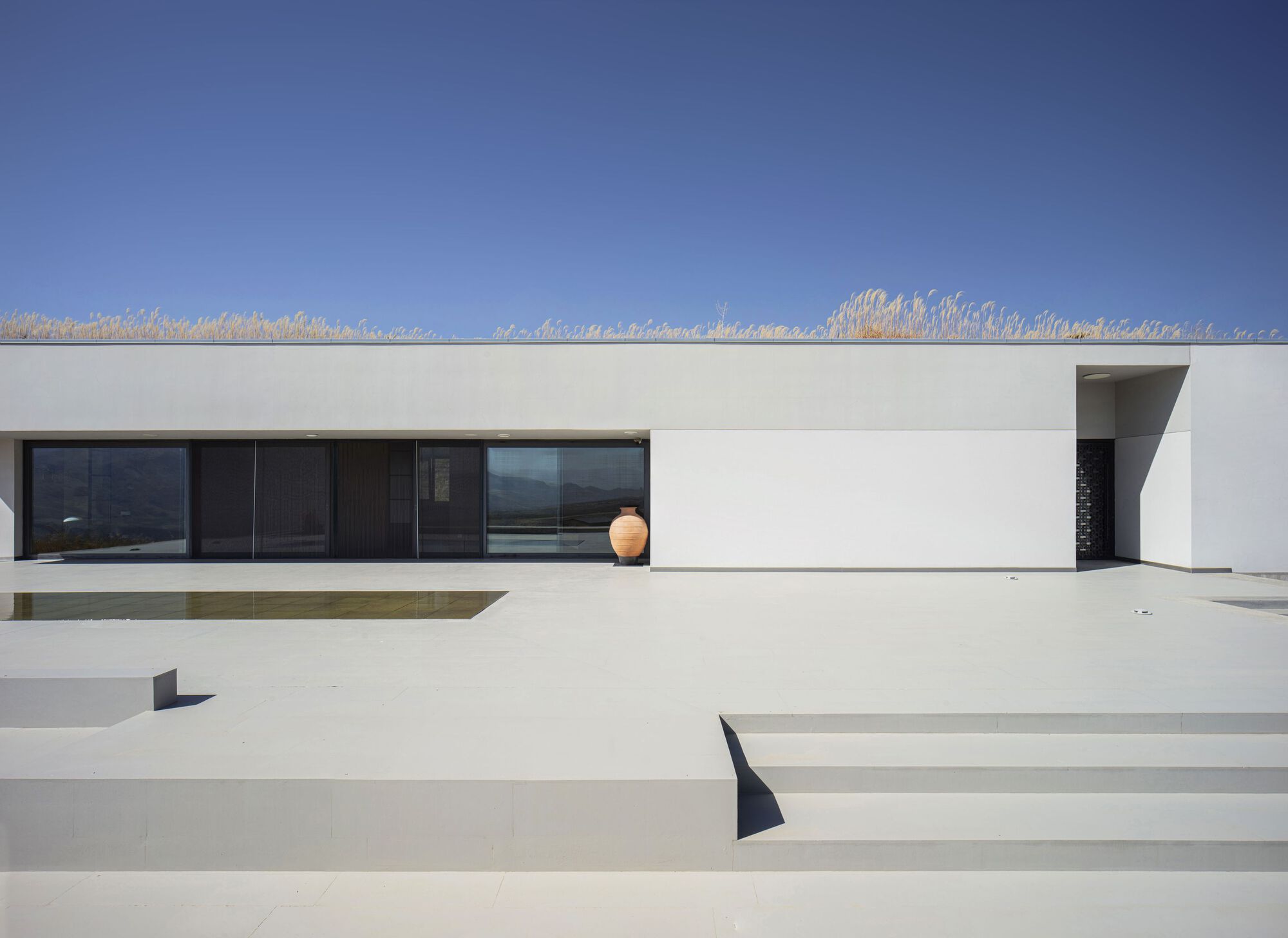 Вилла в деревне Ринд / ARCHcoop Architectural Studio