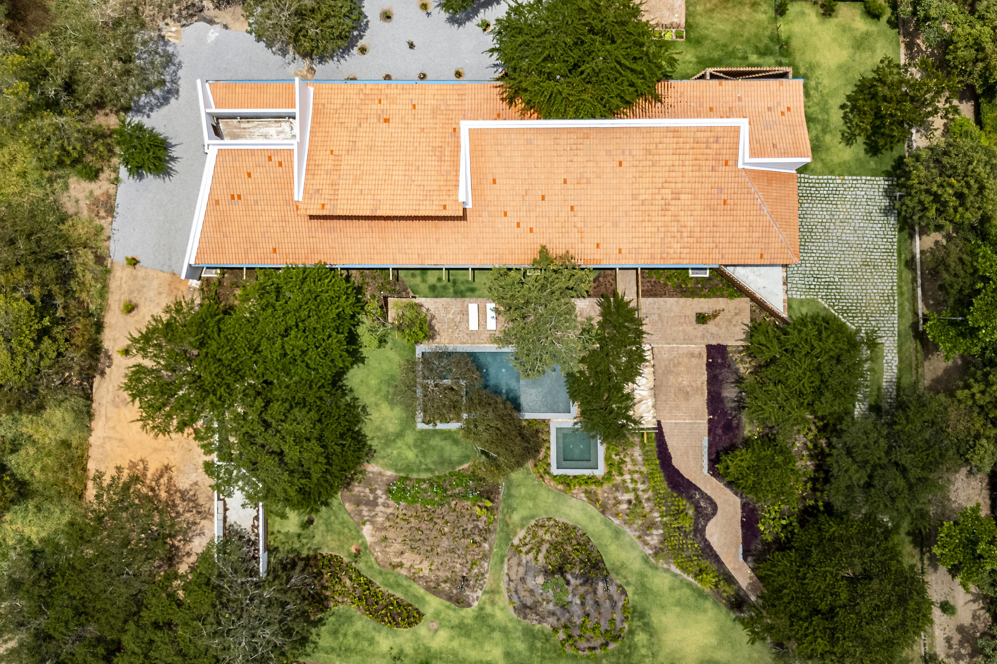 Casa Chamego / Pablo Patriota Arquitetos Associados