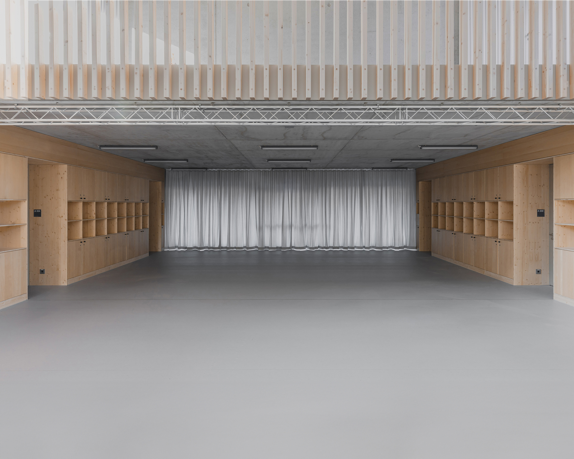 Youth Club NW80 / AFF architekten