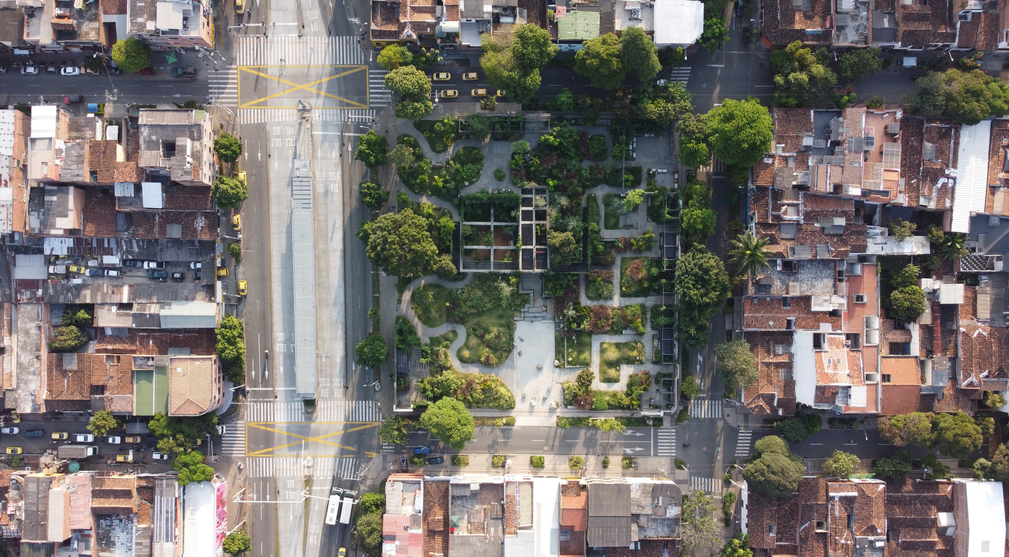 Prado Park / Edgar Mazo + CONNATURAL