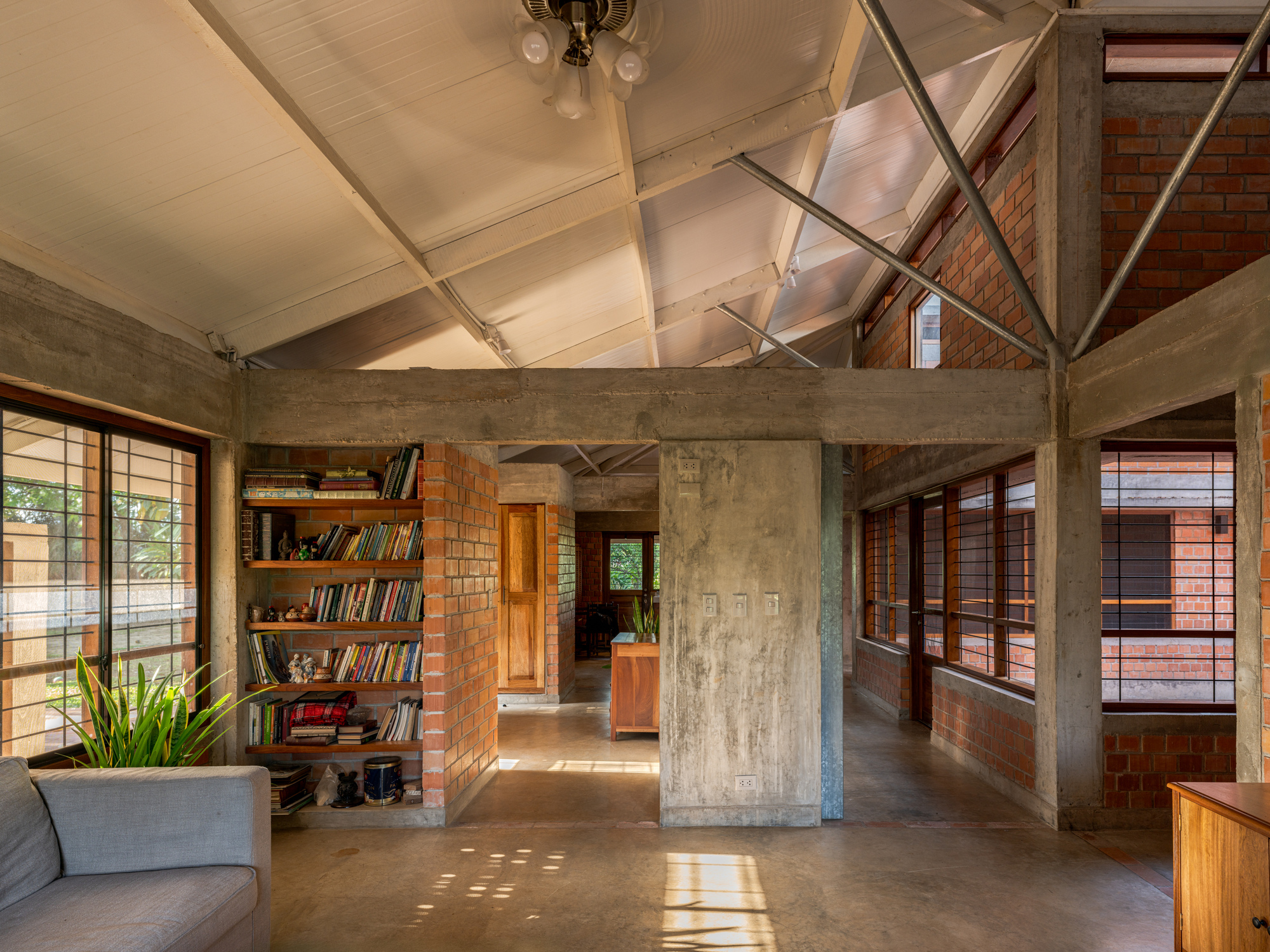 Villa E / Vásquez & López Arquitectos
