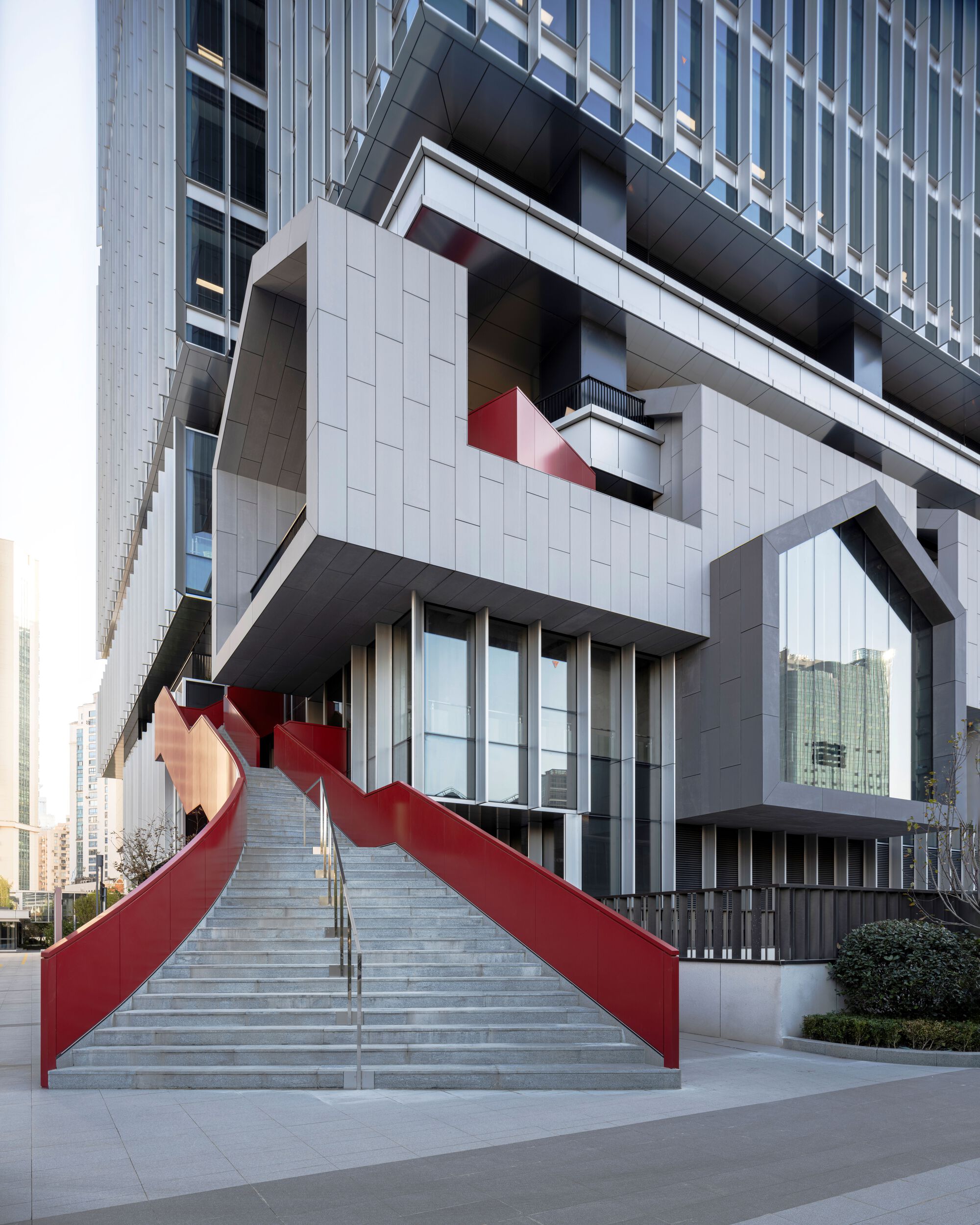 Jing'An Investment Center / Nikken Sekkei
