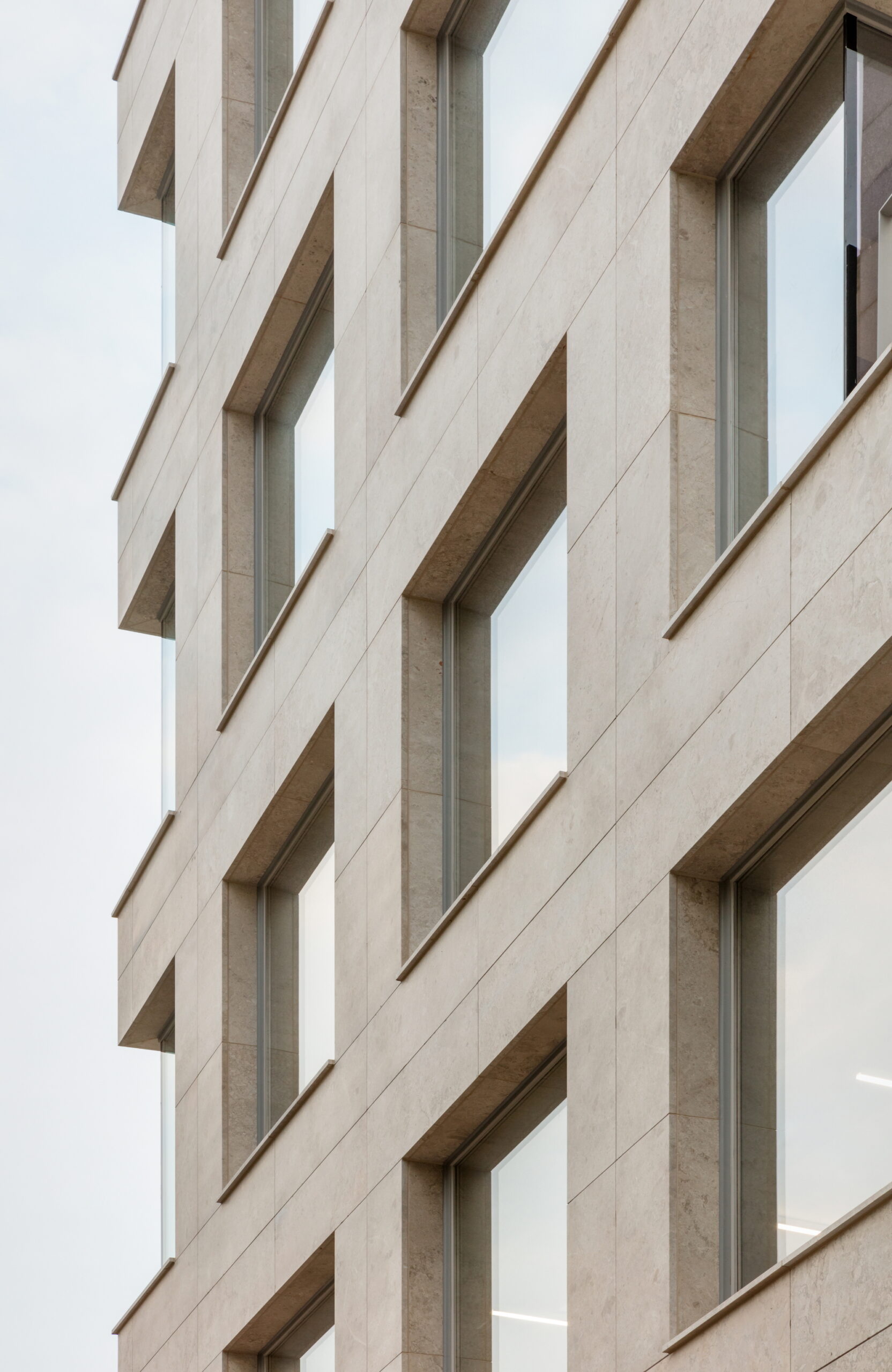 YP Building / Simplex Architecture