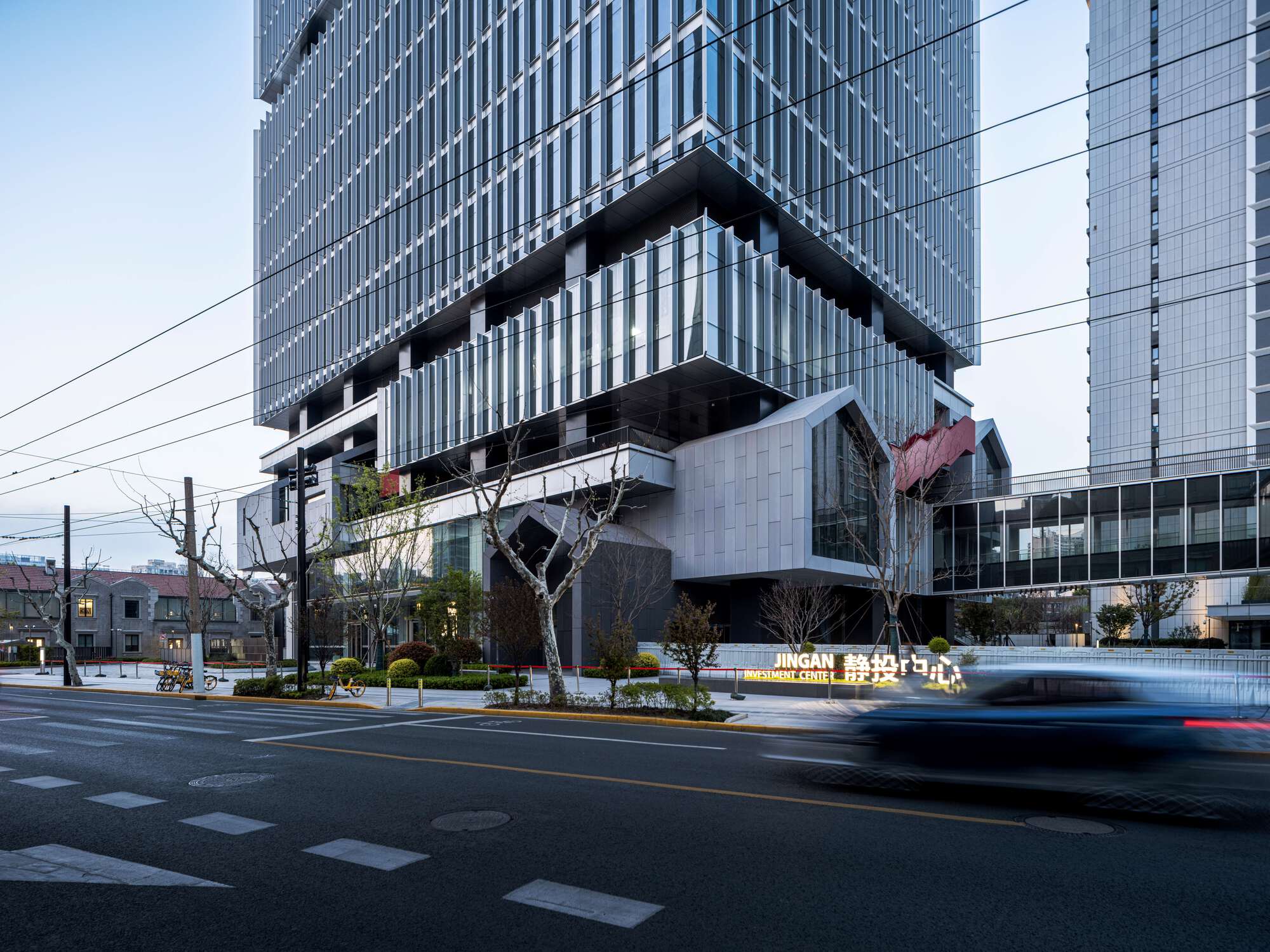 Jing'An Investment Center / Nikken Sekkei