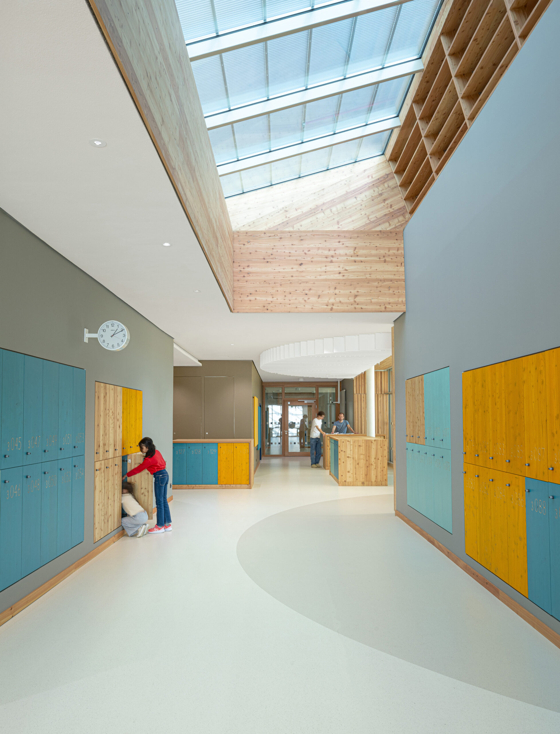 Josef-Schwarz School / Behnisch Architekten