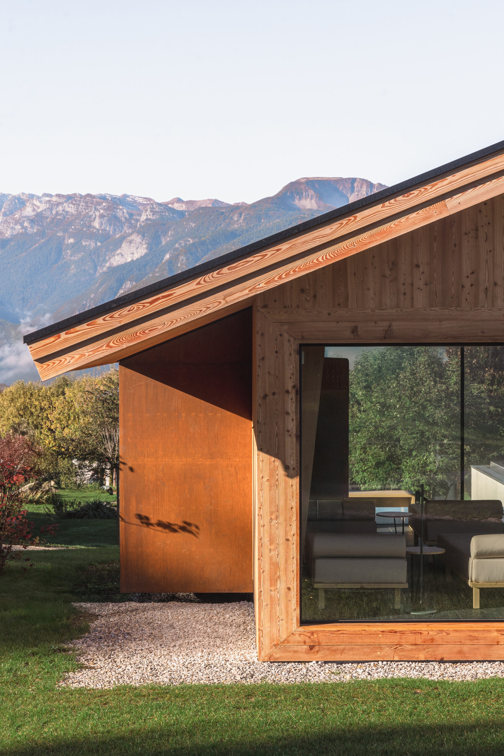 Pineta Nature Resort / MICHELE SICHER ARCHITETTO
