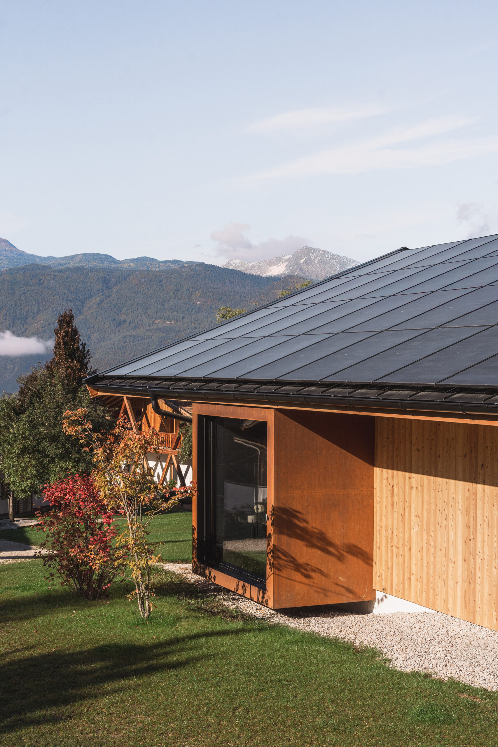 Pineta Nature Resort / MICHELE SICHER ARCHITETTO