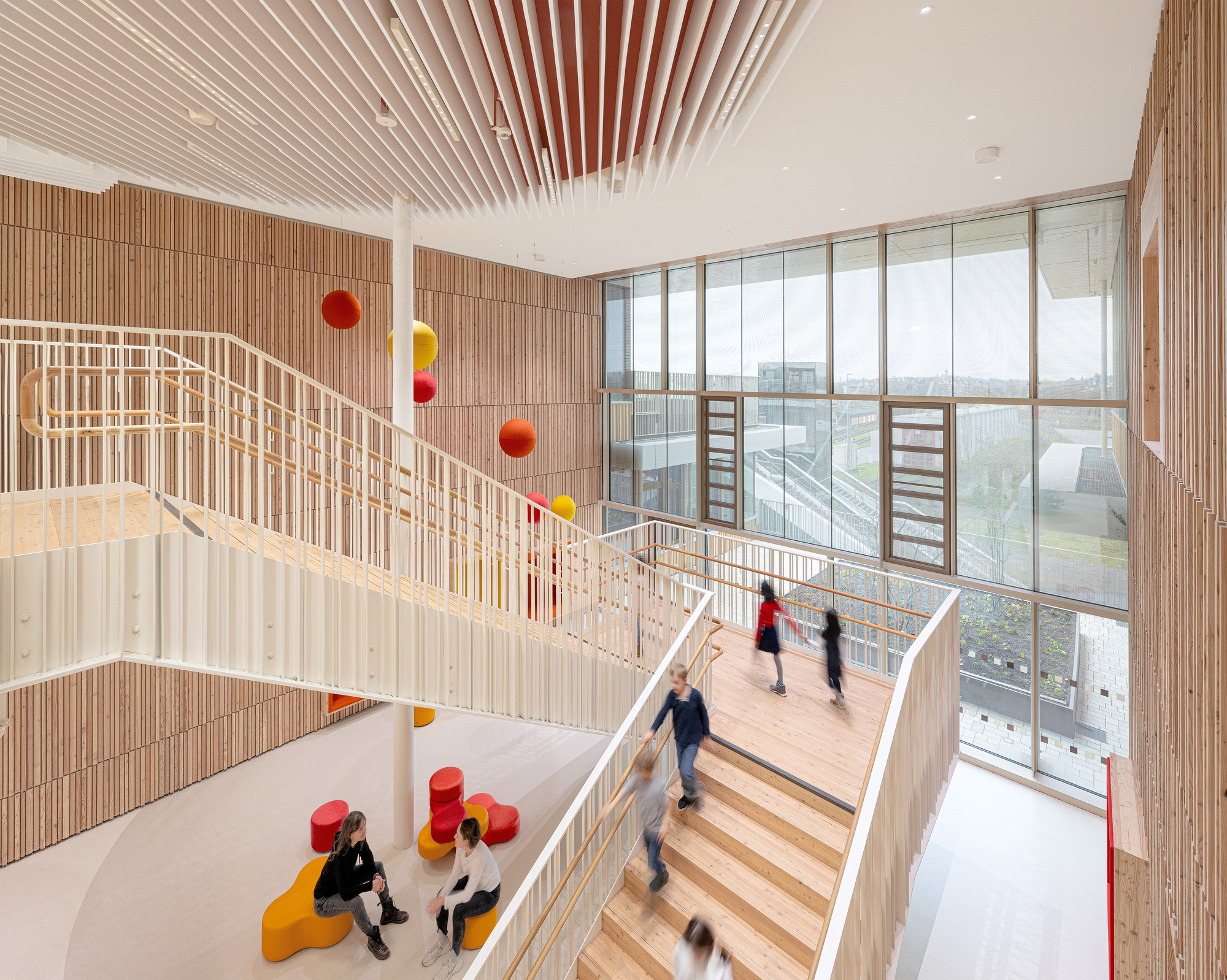 Josef-Schwarz School / Behnisch Architekten