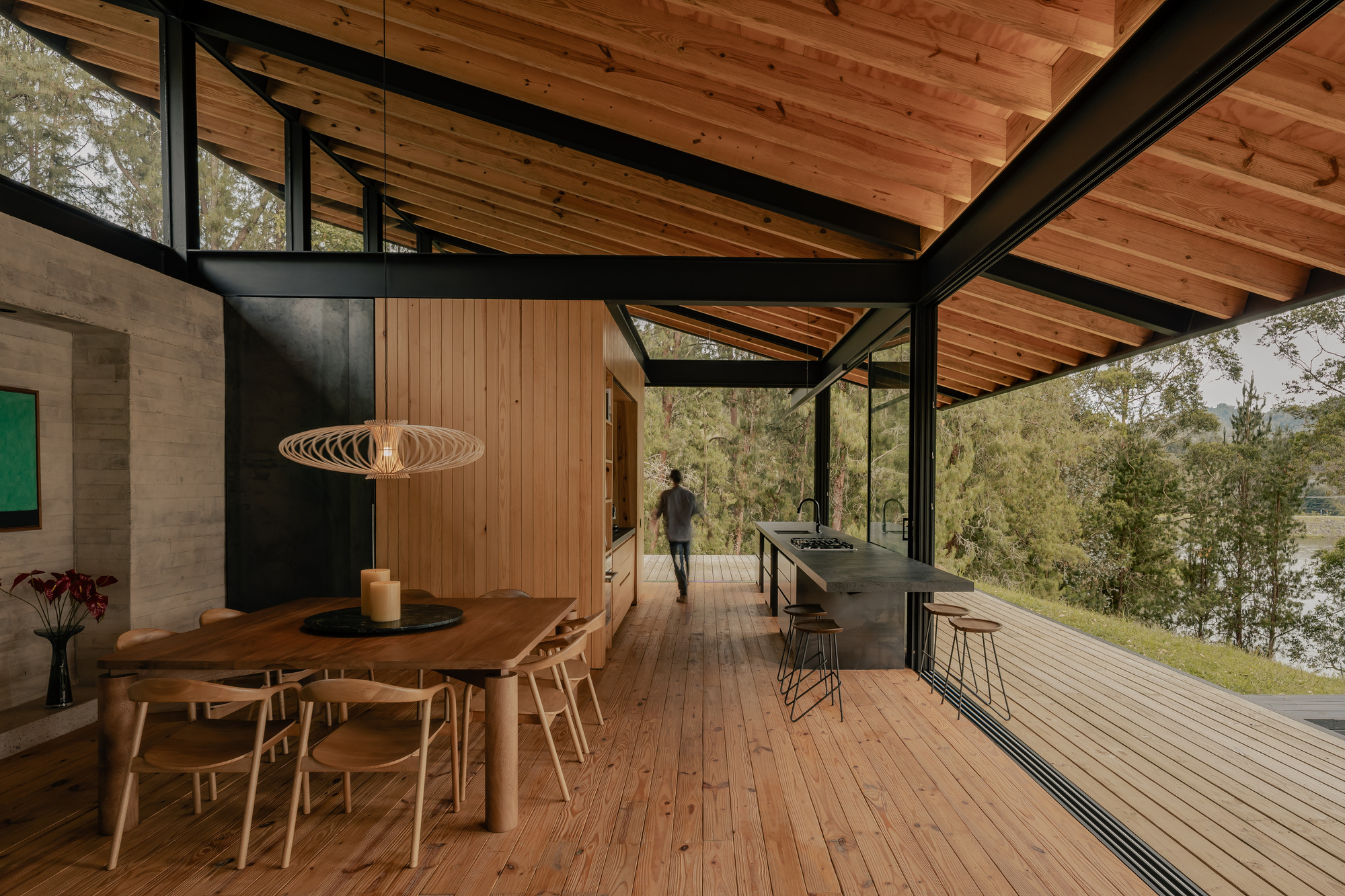 Дом на водохранилище / Obranegra Arquitectos