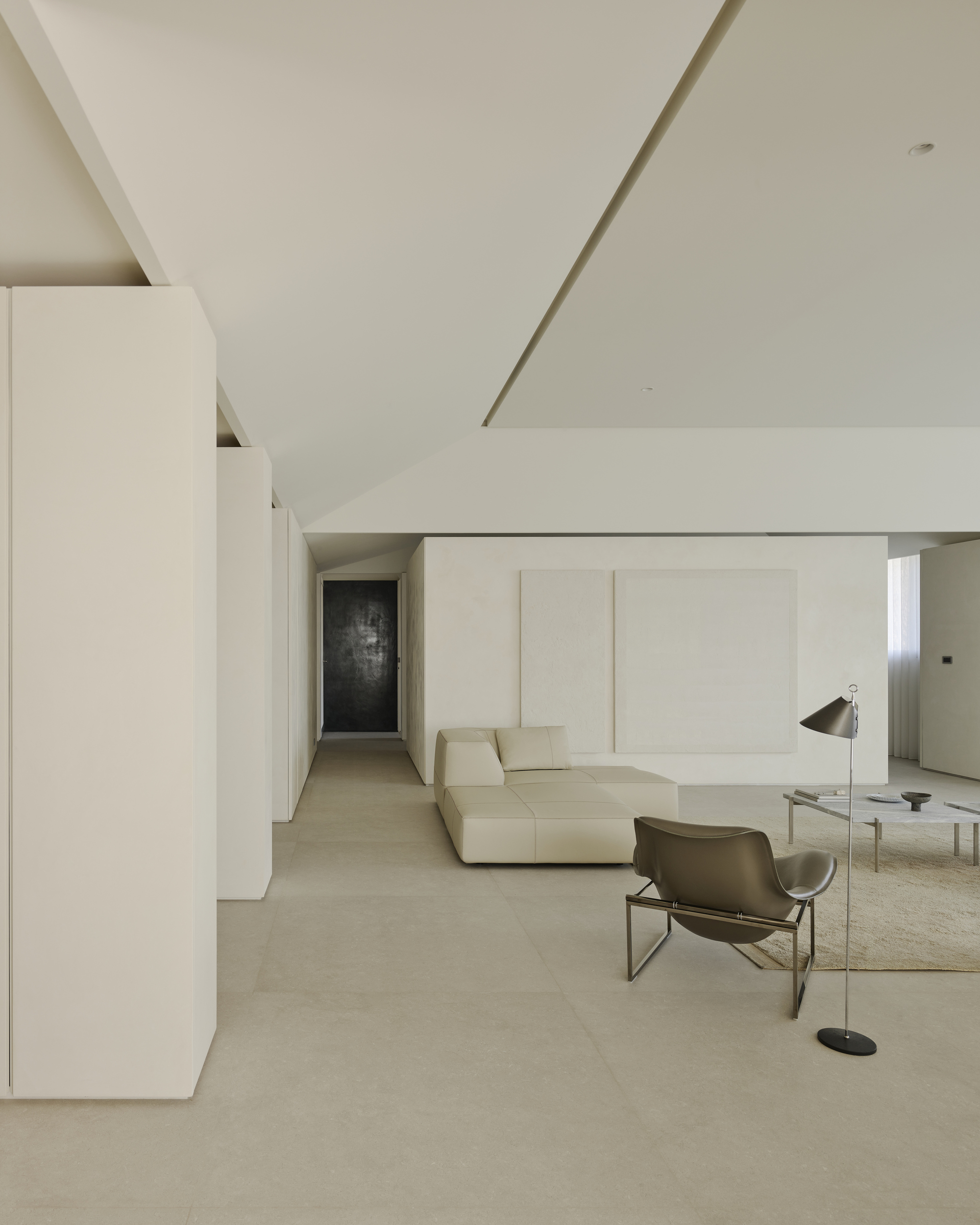 Curio Residence / Waterfrom Design