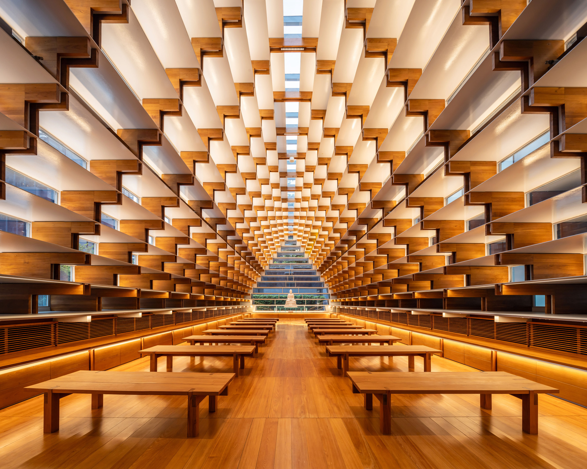 Glass Pavillion / M space