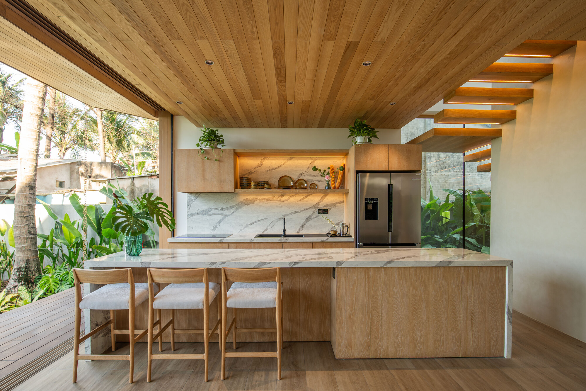 TH Villa Hoi An / 85 Design: вилла на 360 м² в прибрежной зоне Хойана