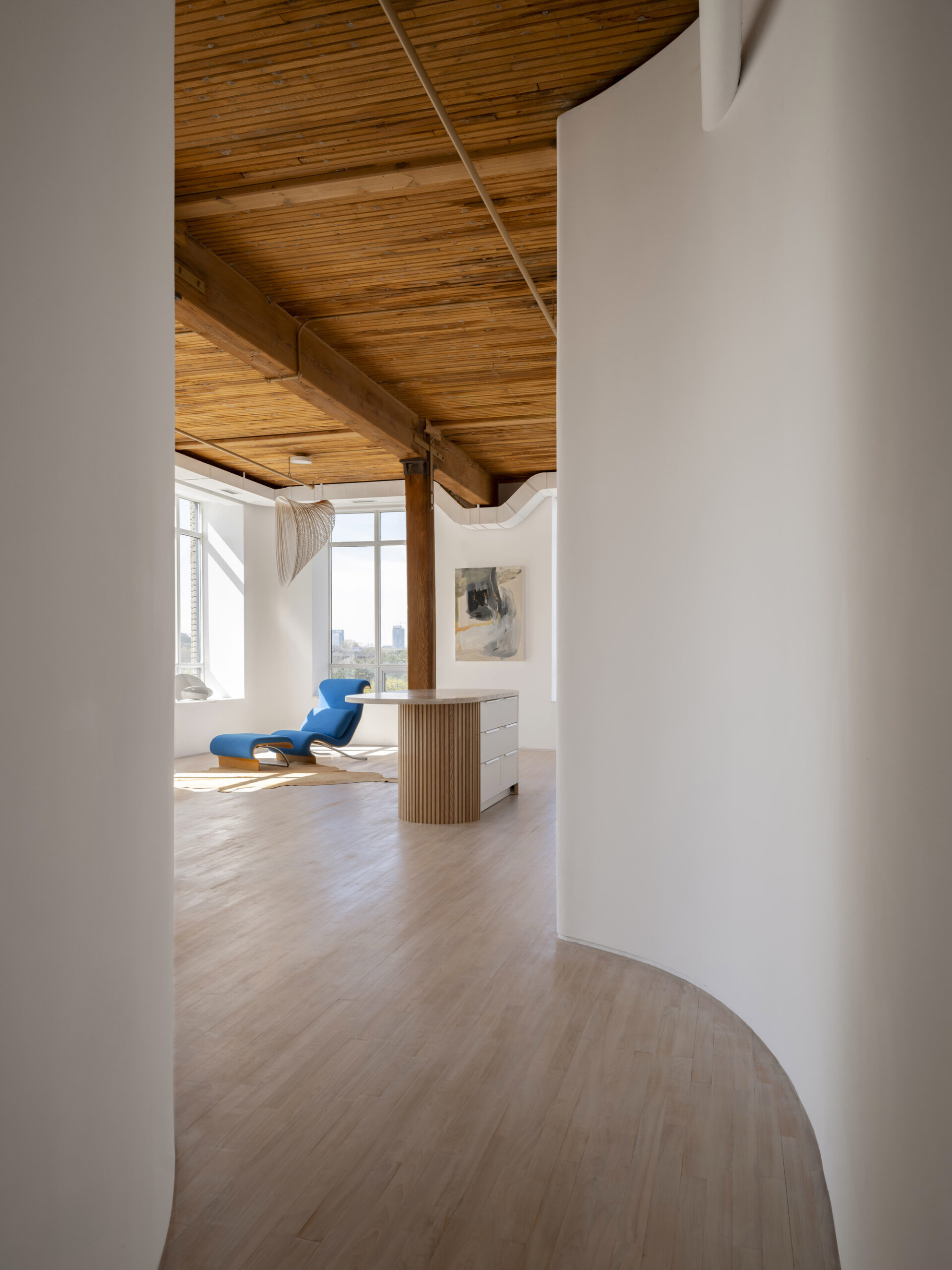 Candy Loft / SUSA: реконструкция исторического лофта в Торонто