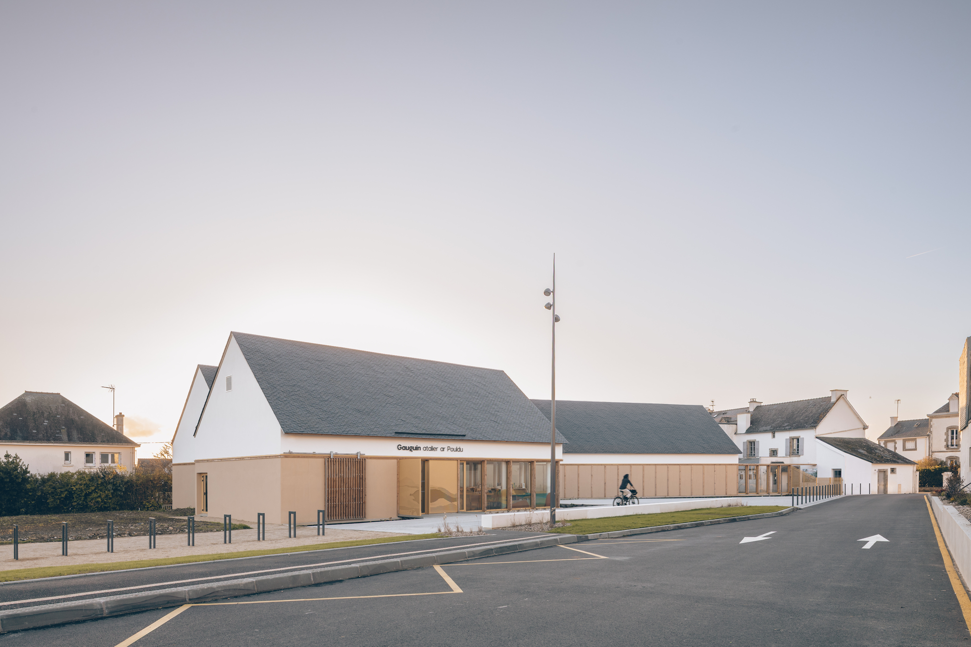 Интерпретационный центр «Gauguin, l’Atelier du Pouldu» / Modal Architecture + Quartz Architecture