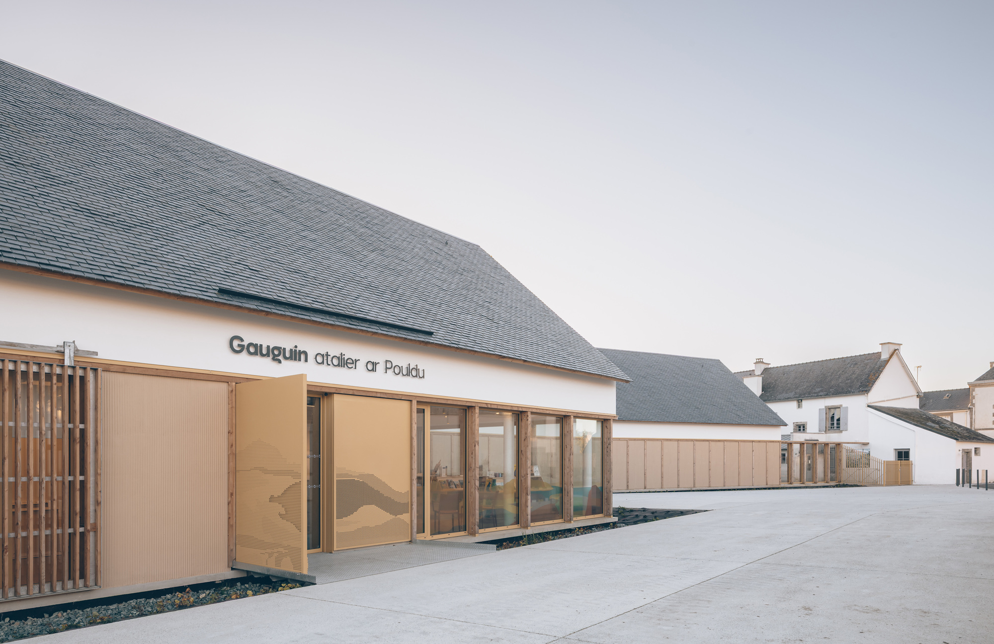 Интерпретационный центр «Gauguin, l’Atelier du Pouldu» / Modal Architecture + Quartz Architecture