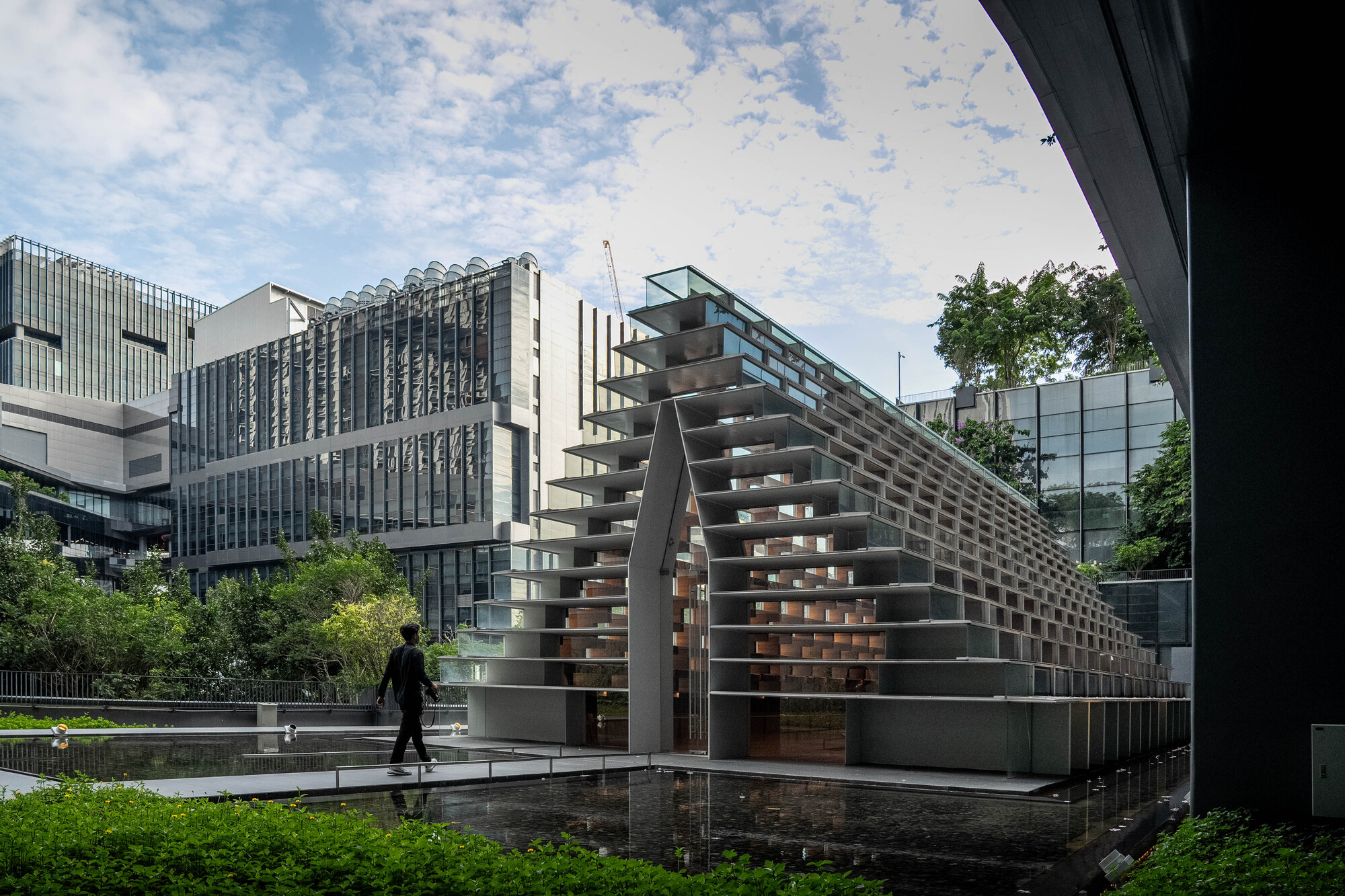 Glass Pavillion / M space