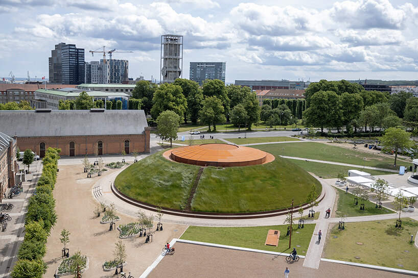 James Turrell завершил крупнейший в своей музейной практике Skyspace в ARoS Aarhus Art Museum