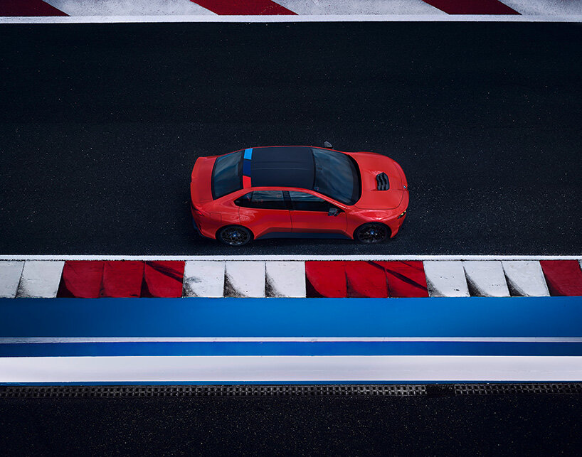 BMW M Concept Neue Klasse: электрический концепт с гоночными мотивами и натуральными материалами