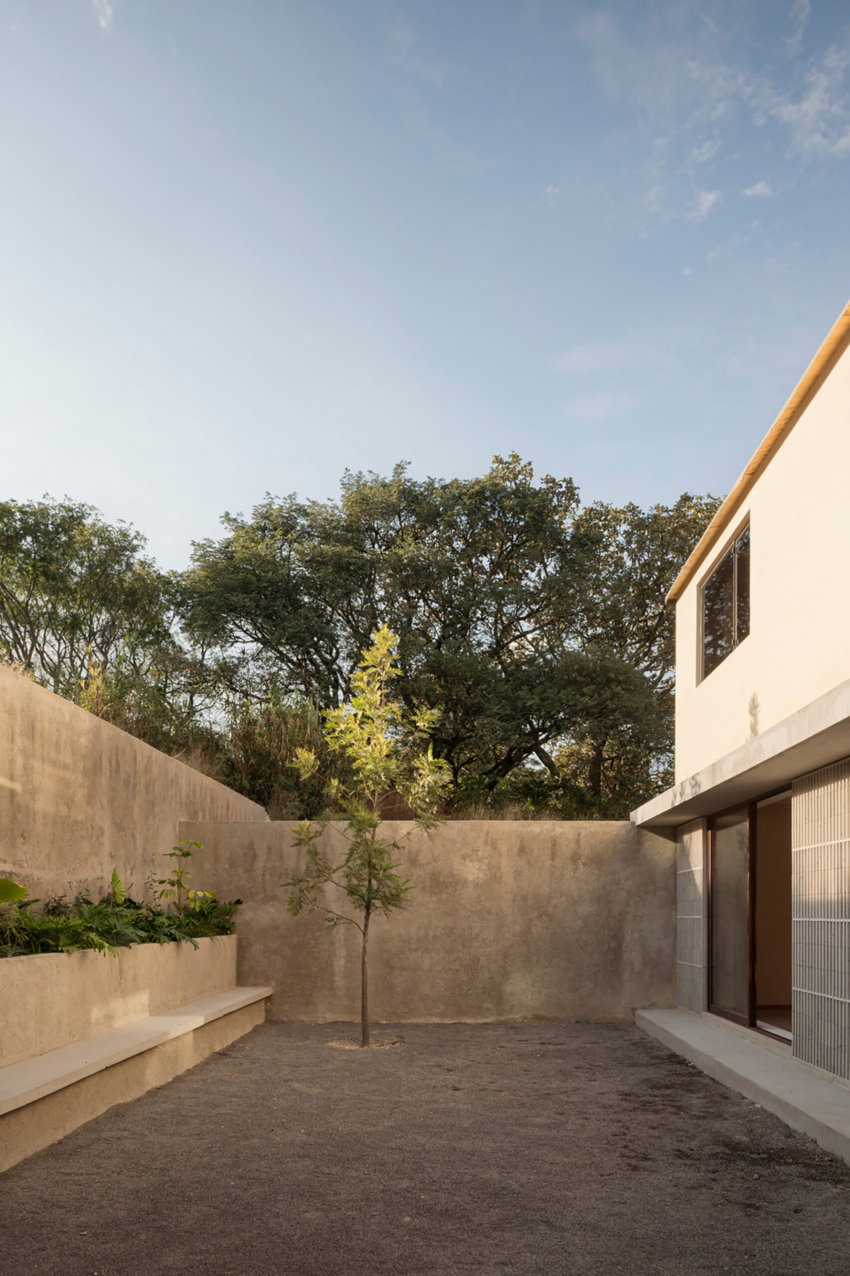 Herradura Cabin / ALMA de Arquitectos