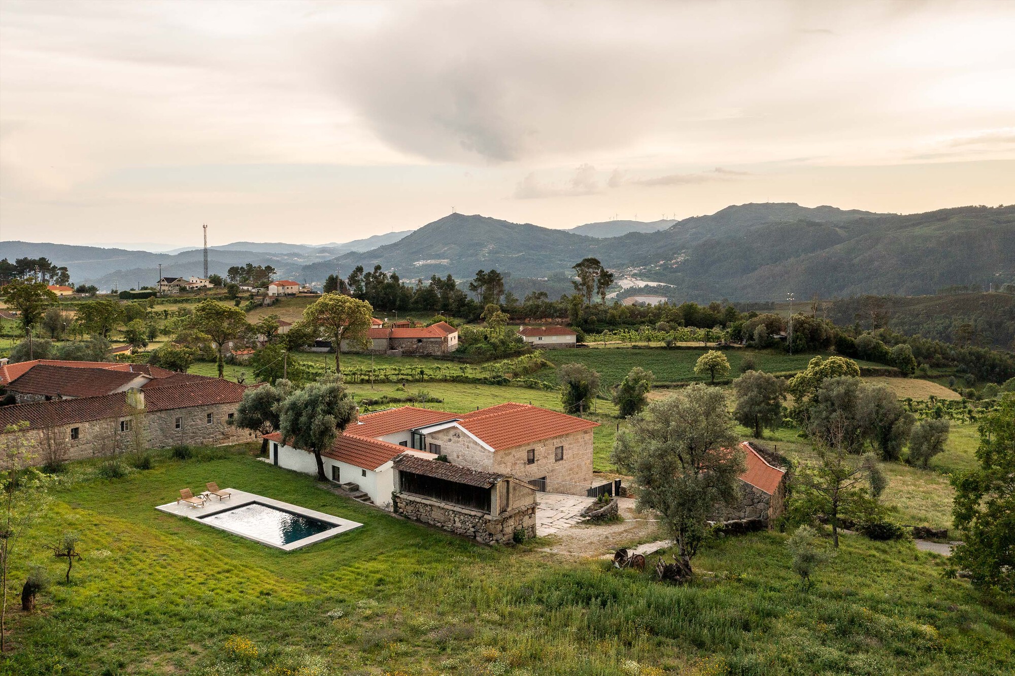 Дом Abadim / Paulo Moreira Architectures