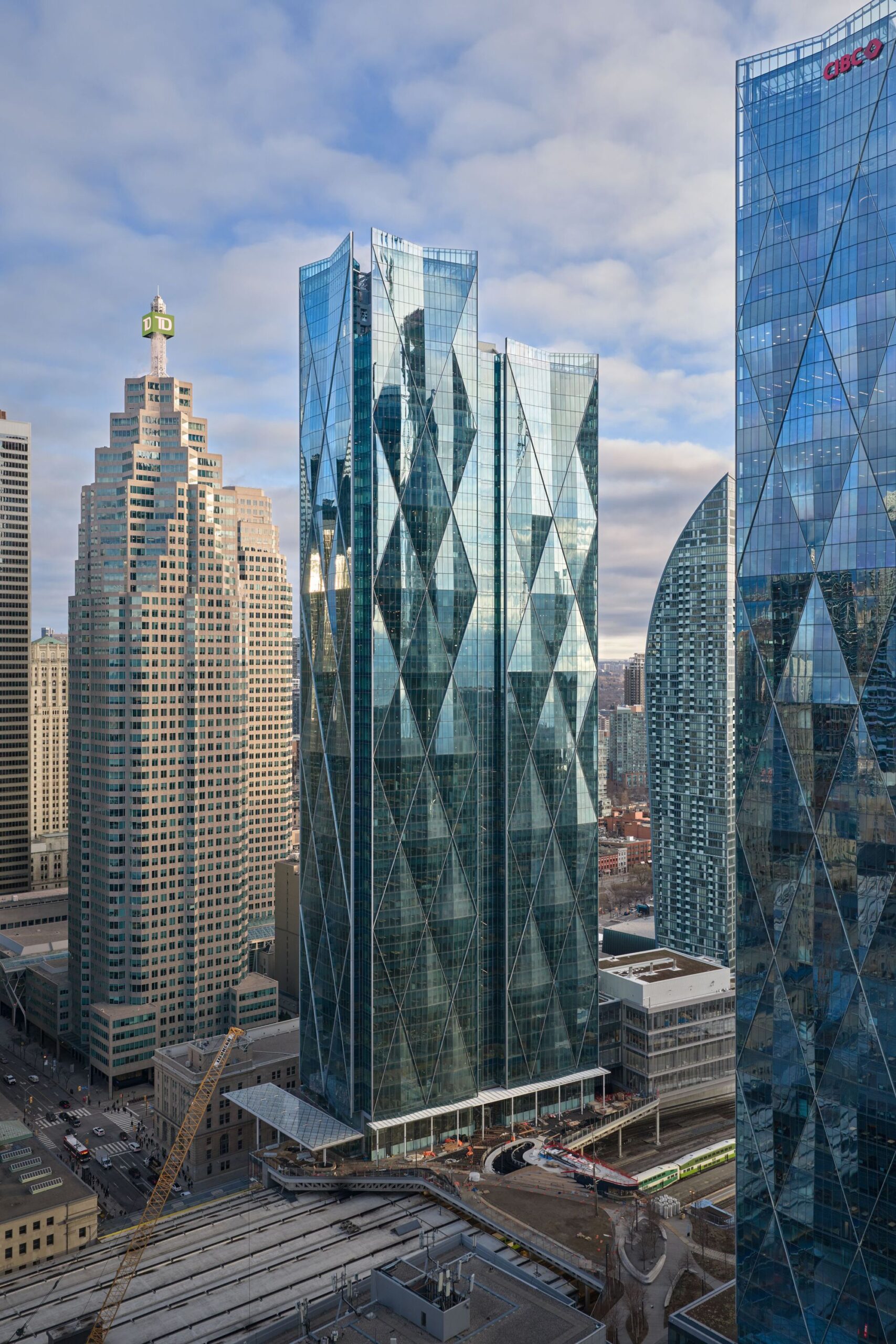 CIBC Square в Торонто: новый городской кампус WilkinsonEyre, связанный с транспортной инфраструктурой