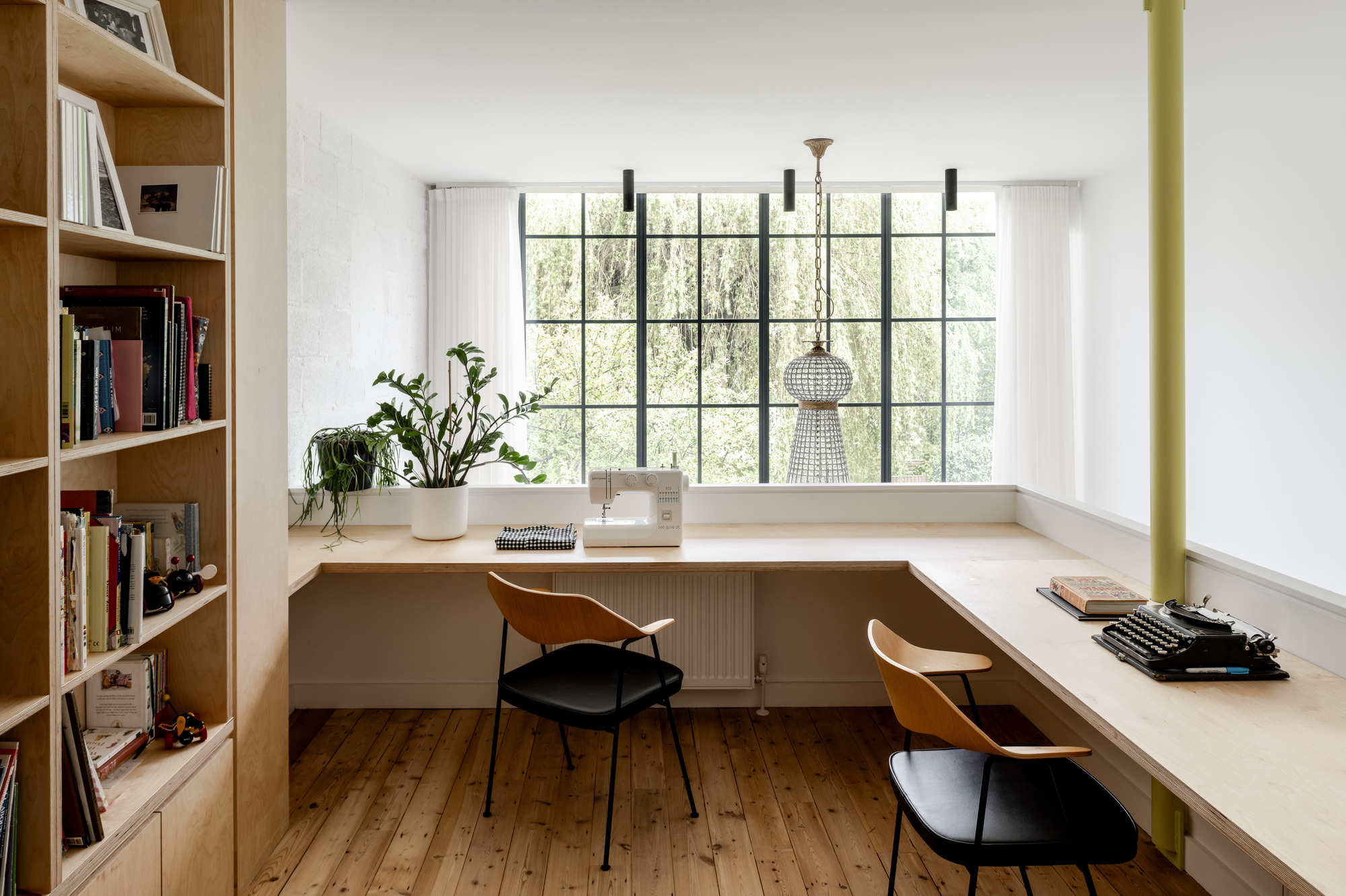 House of Panes / Matthew Giles Architects