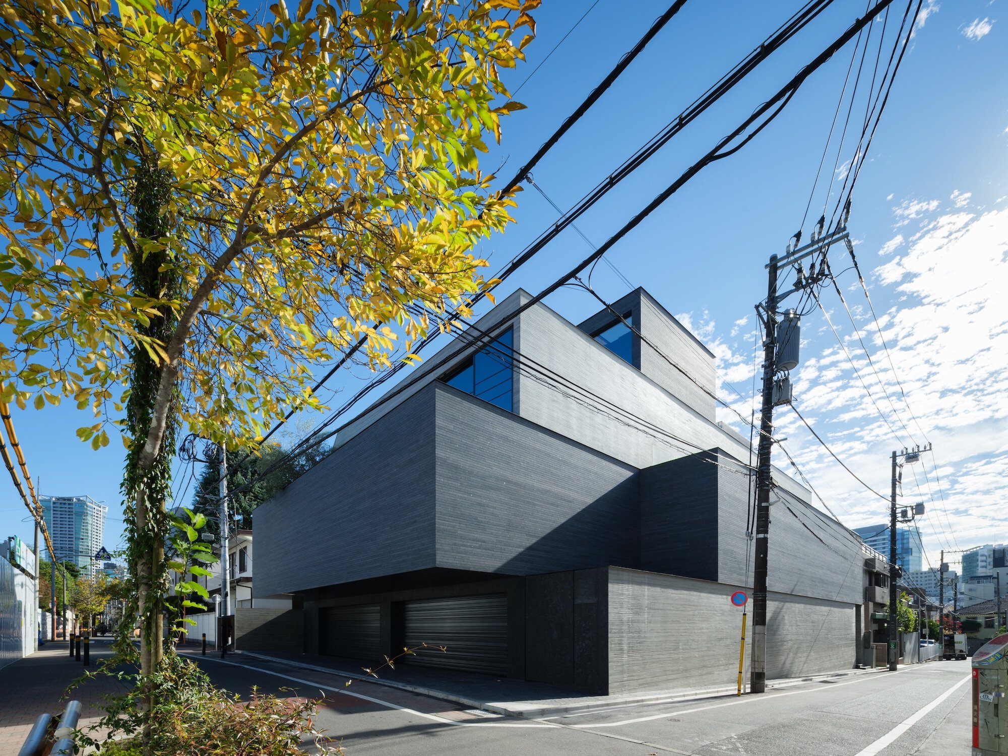 Eternity House / APOLLO Architects & Associates