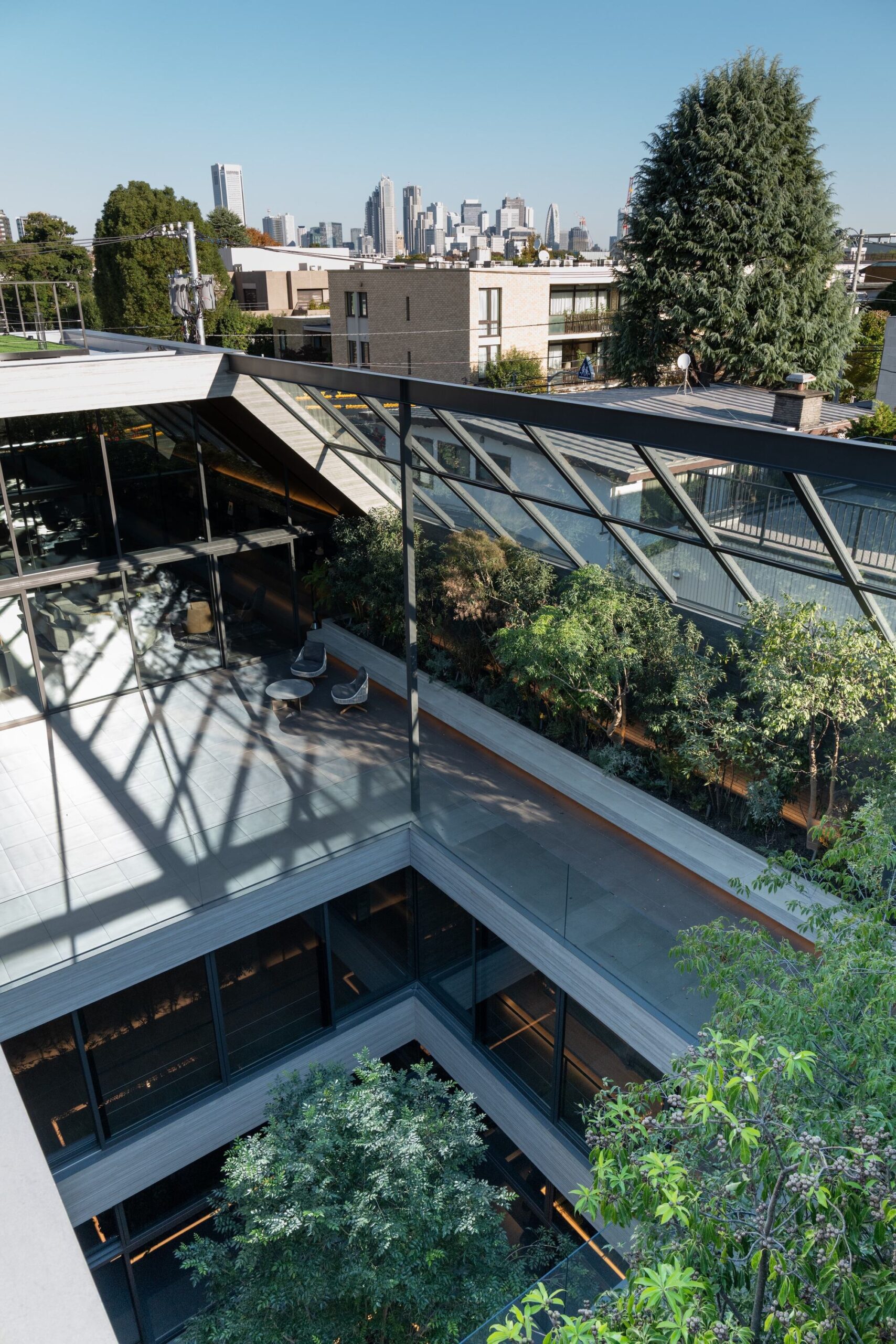 Eternity House / APOLLO Architects & Associates