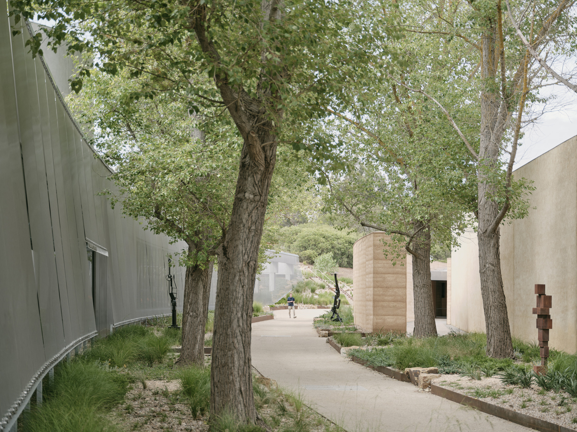 Центр Eva and Marc Besen Centre / Kerstin Thompson Architects